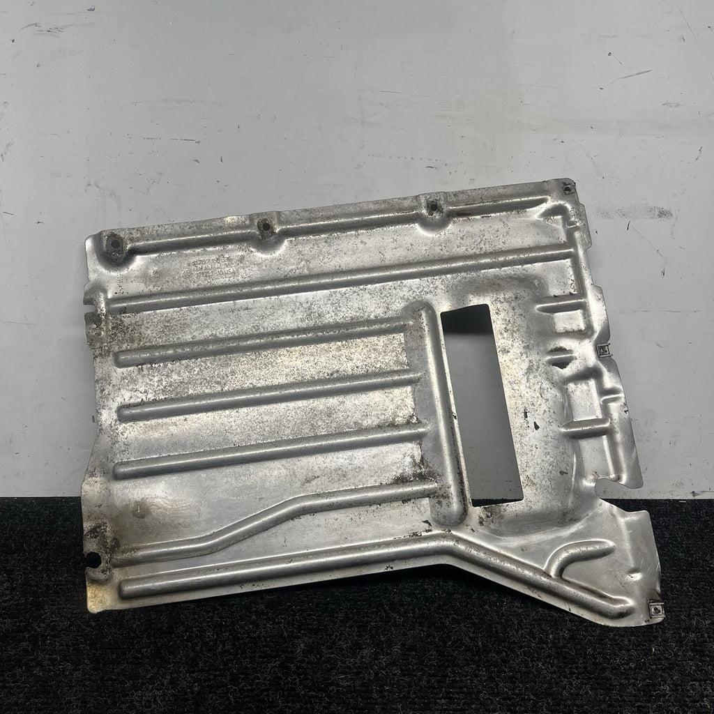 ☑️ 2007-2013 BMW X5 - Center Underbody Shield Panel / Liner 7158386