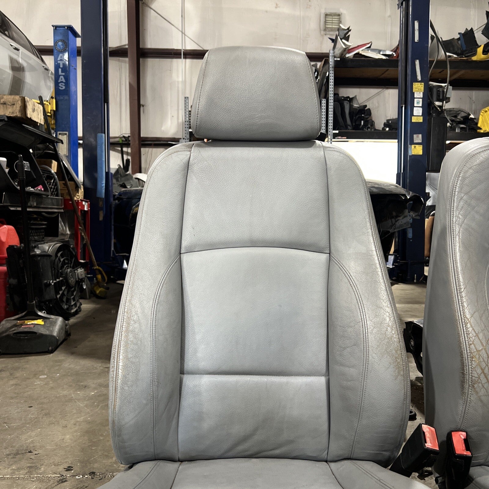 ☑️ 2008-2013 BMW E82 1-Series Coupe Leather Front Sport Seat Pair Grey OEM