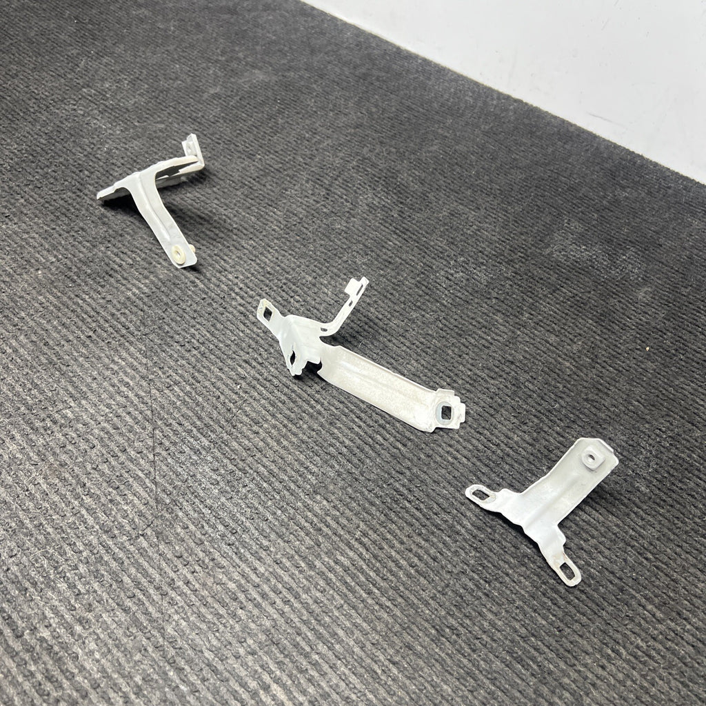 ☑️ 14-20 OEM BMW F22 F23 230 M235 Front Left Fender Wing Holder Brackets SET (3)
