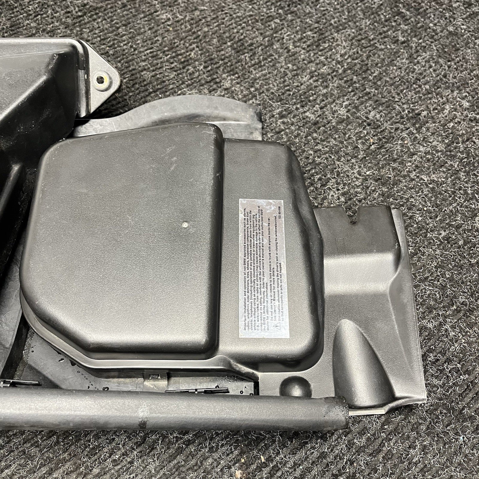 ☑️ 2006-2013 OEM BMW E90 E92 E93 335i Cabin Air Filter Cowl Housing COMPLETE SET