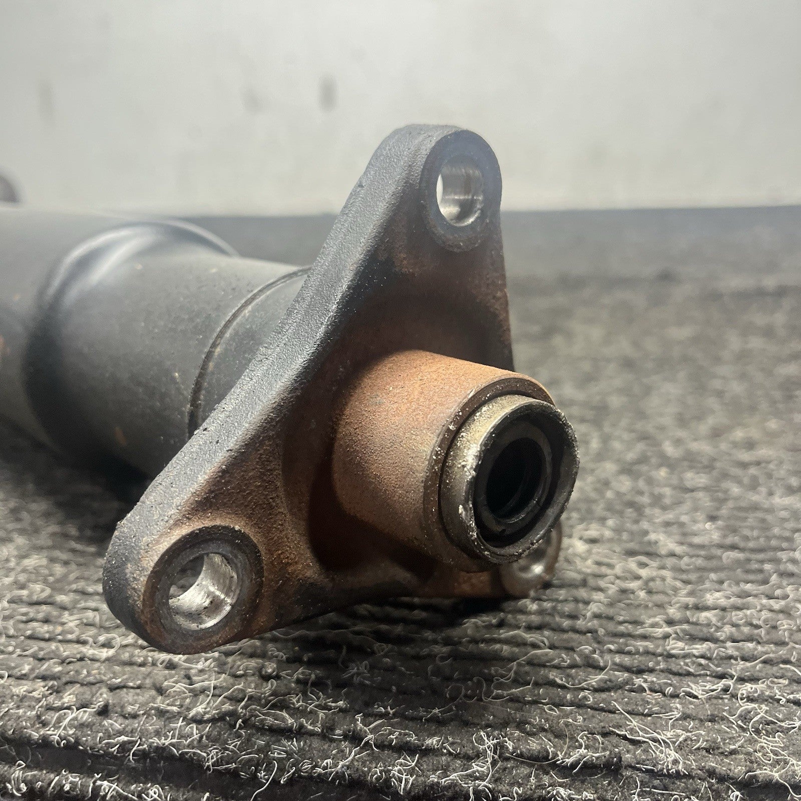 ☑️ 11-18 BMW E70 X5 15-19 E71 X6 3.0 REAR DRIVESHAFT PROPELLER SHAFT OEM 7589128