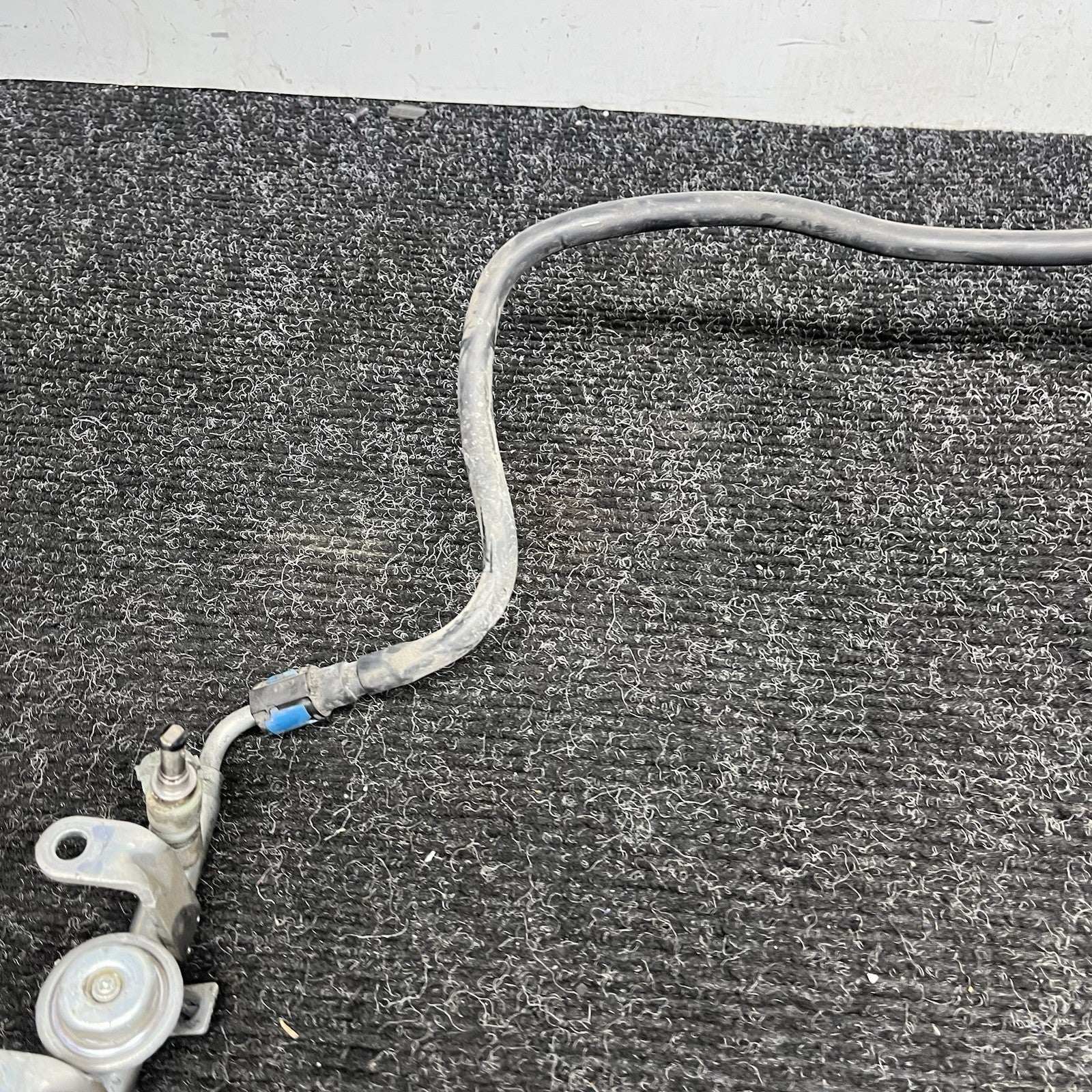 ☑️ Scion FRS Subaru BRZ 86 FA20 Engine Injector Fuel Rails PAIR L&R OEM