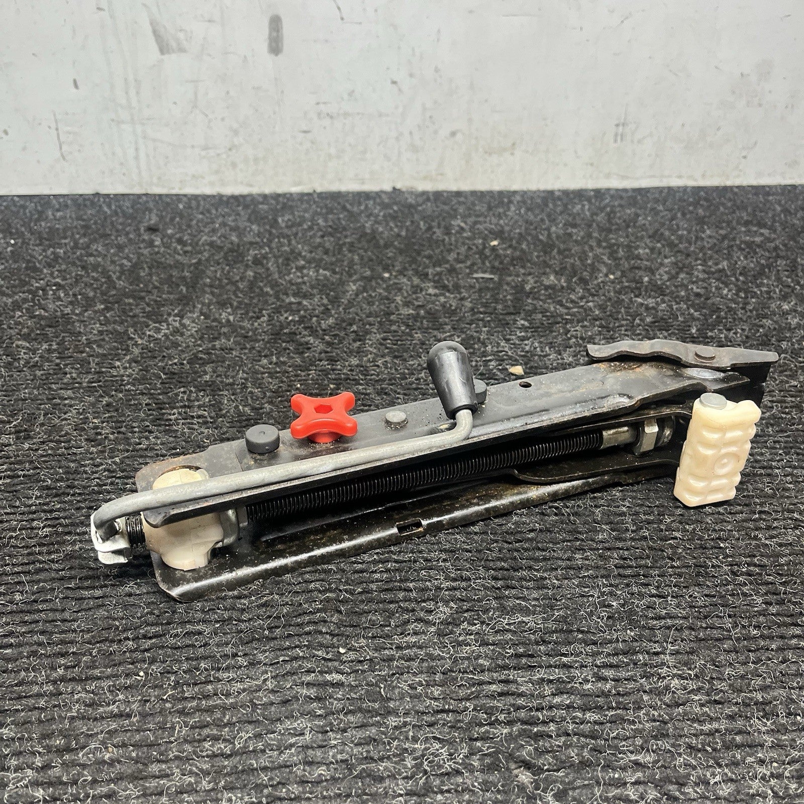 ☑️ BMW E46 3-Series Factory Spare Tire Changing Jack Lifting Tool 1999-2006 OEM