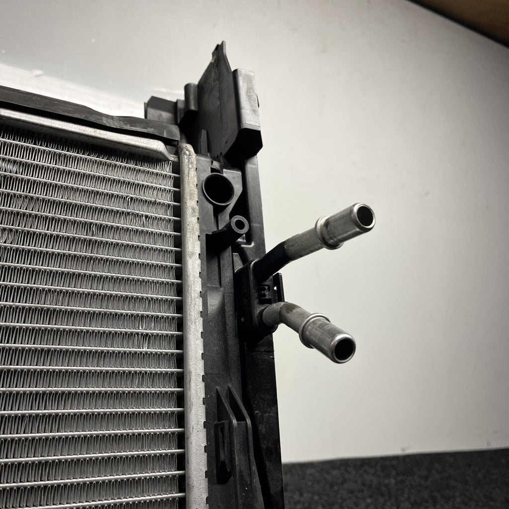☑️ 07-13 BMW E92 N54 335i RADIATOR A/T TRANSMISSION OIL COOLER W CONDENSER OEM