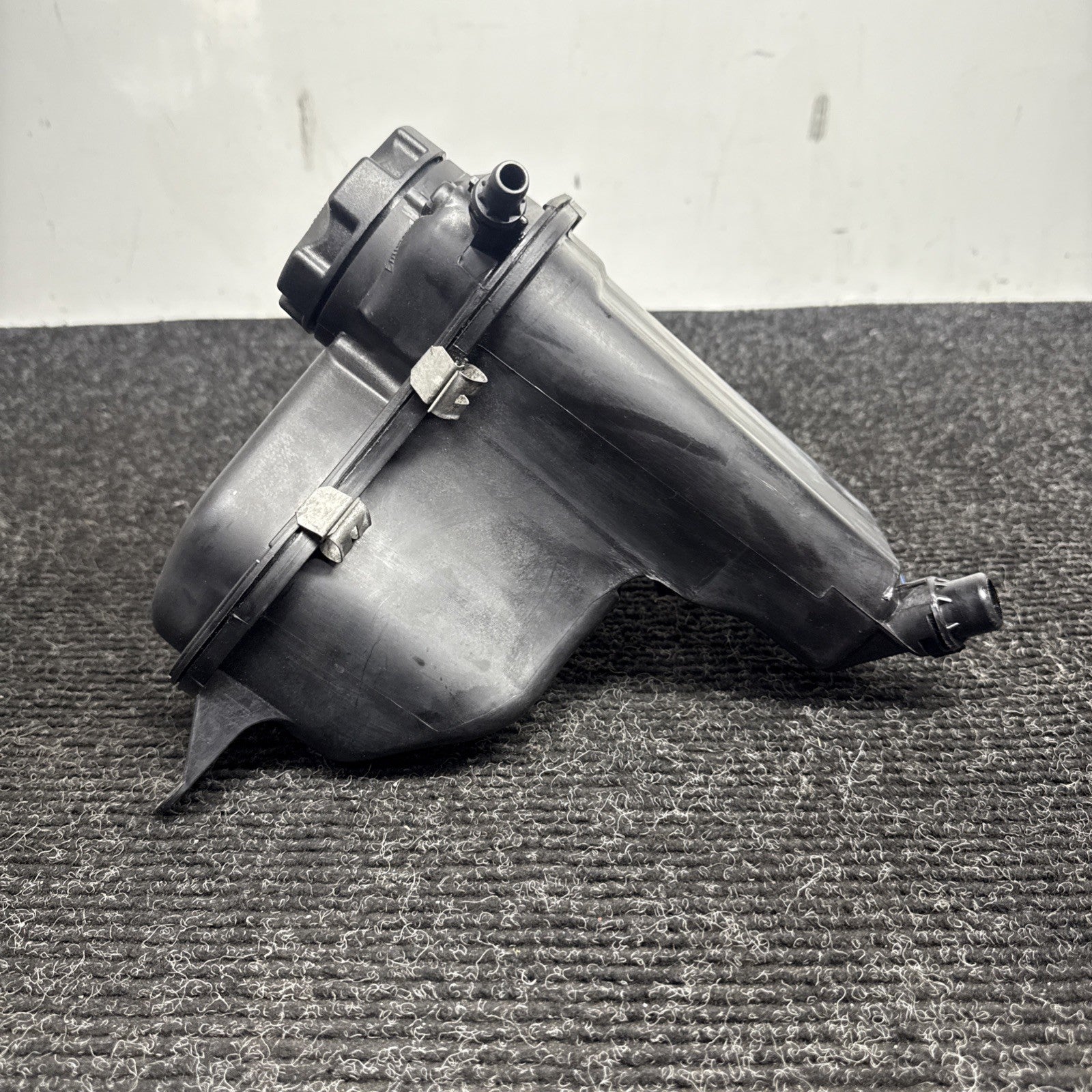 ☑️ 06-13 BMW E82 E88 E90 E92 E93 Radiator Expansion Tank Coolant Reservoir OEM