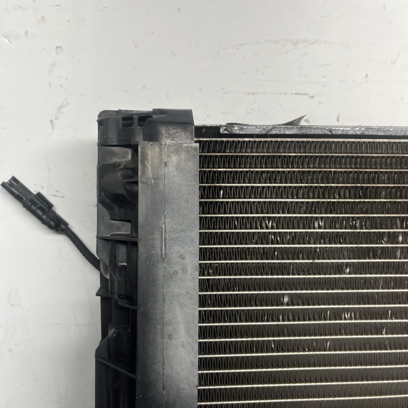 ☑️BMW E93 E92 E90 E82 328I N51 Engine Radiator Ac Condenser Assembly OEM
