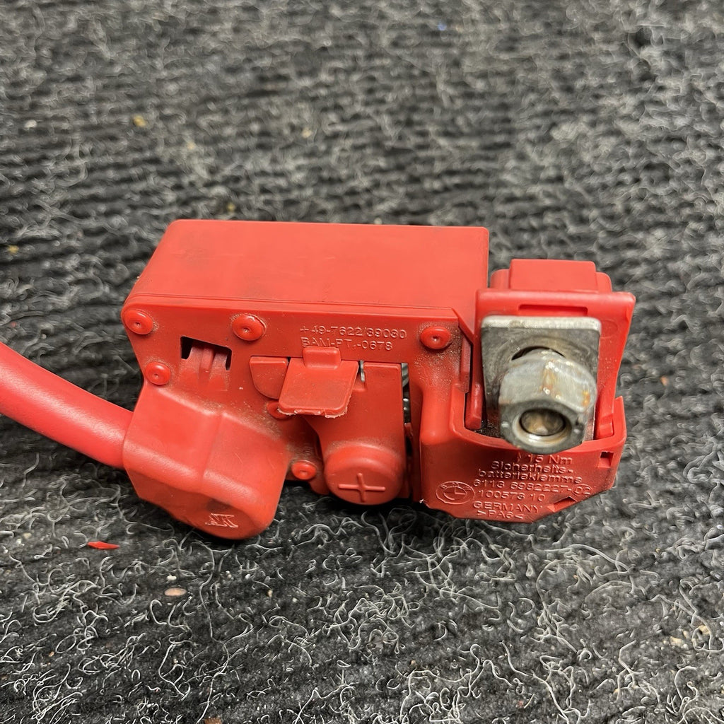 ☑️ 06-13 OEM BMW E82 E90 E92 M3 Battery Plus Pole Terminal Positive Red Cable