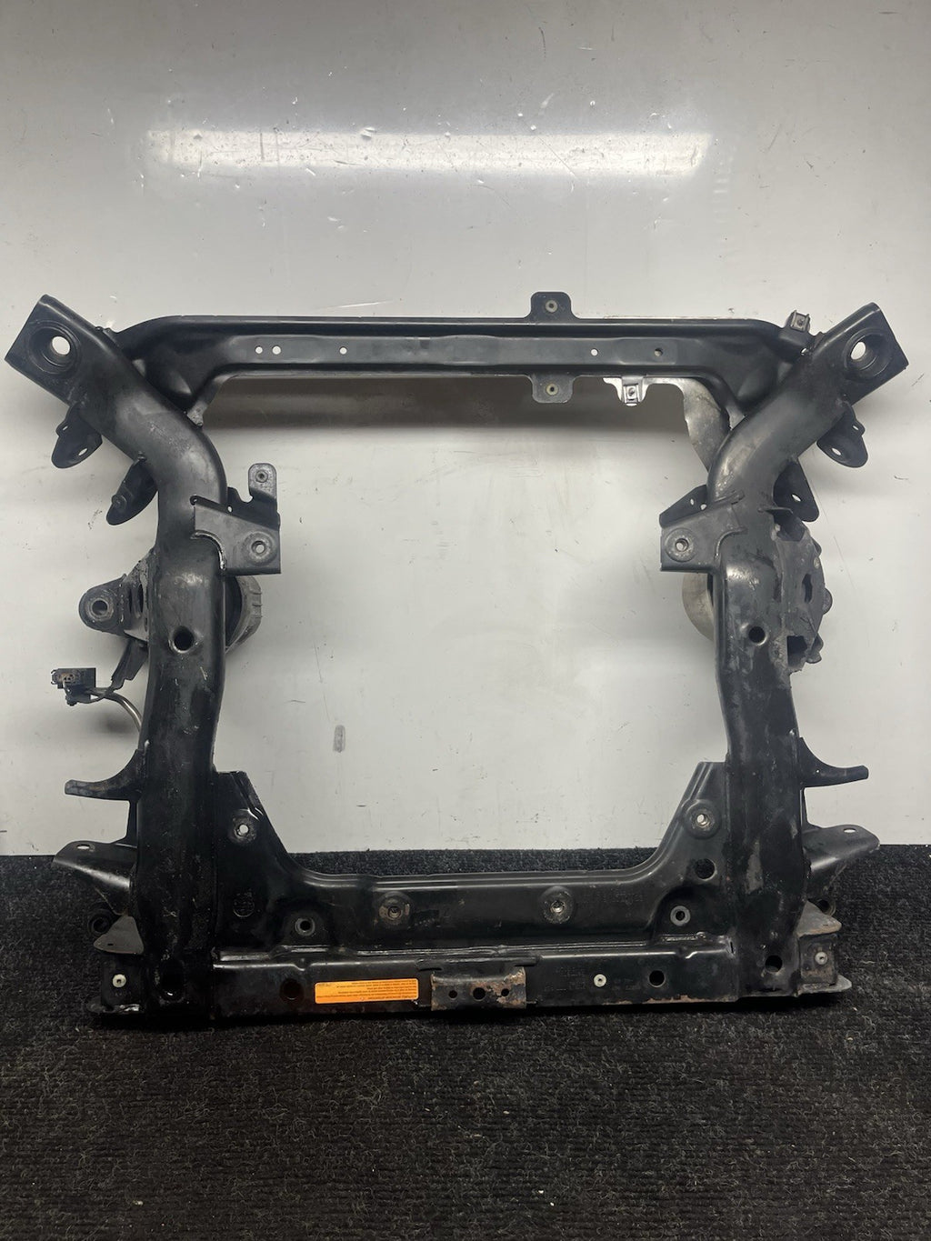 ☑️ 06-13 BMW E90 E92 3 Series Xi AWD Front Axle Crossmember Subframe Support OEM