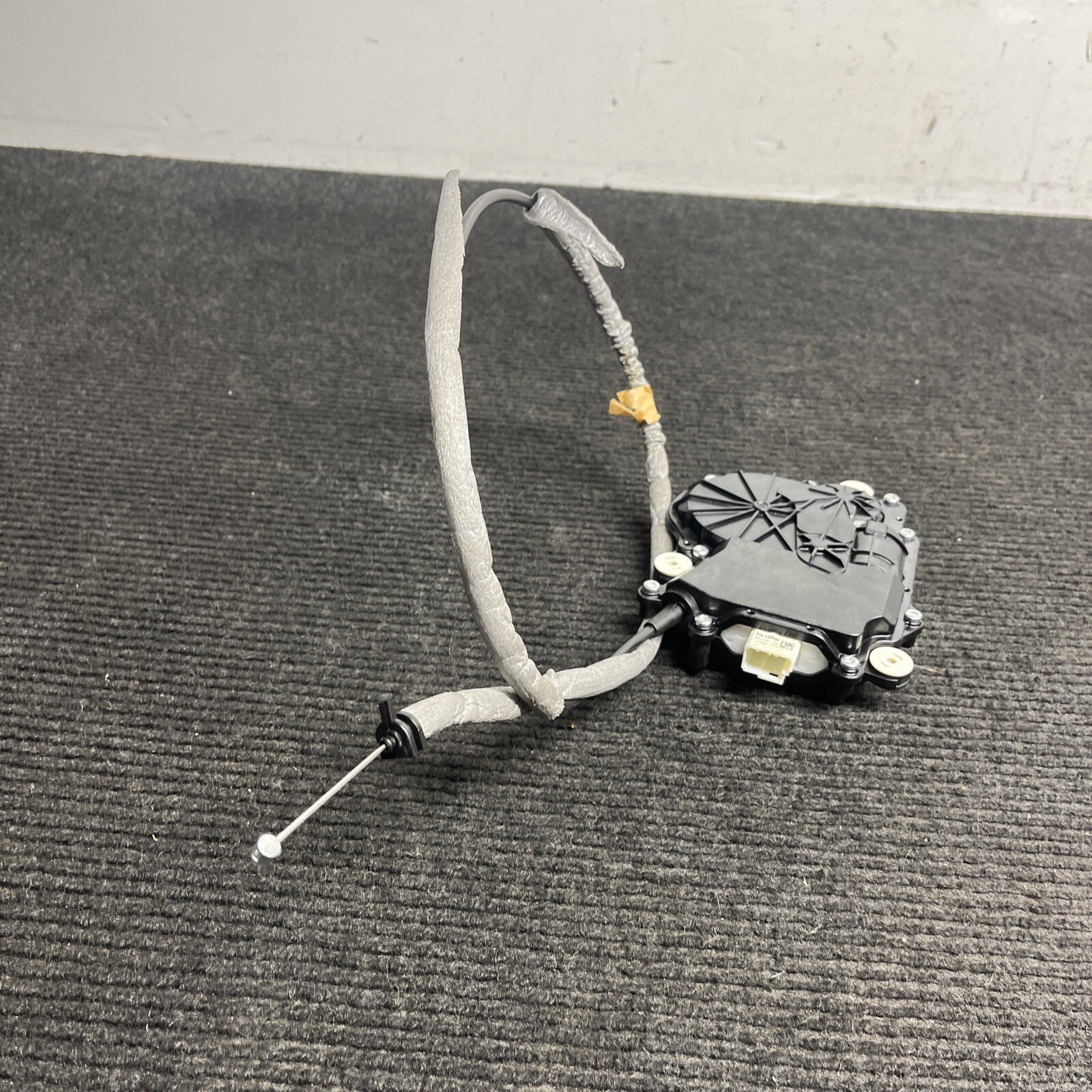 ☑️ BMW F01 F02 F04 Rear Trunk Lock Latch Soft Close Actuator OEM