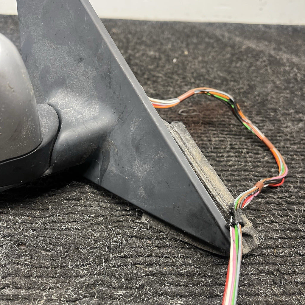 ☑️ 2001–2006 BMW 330i E46 Sedan Front Right Passenger Side Mirror OEM
