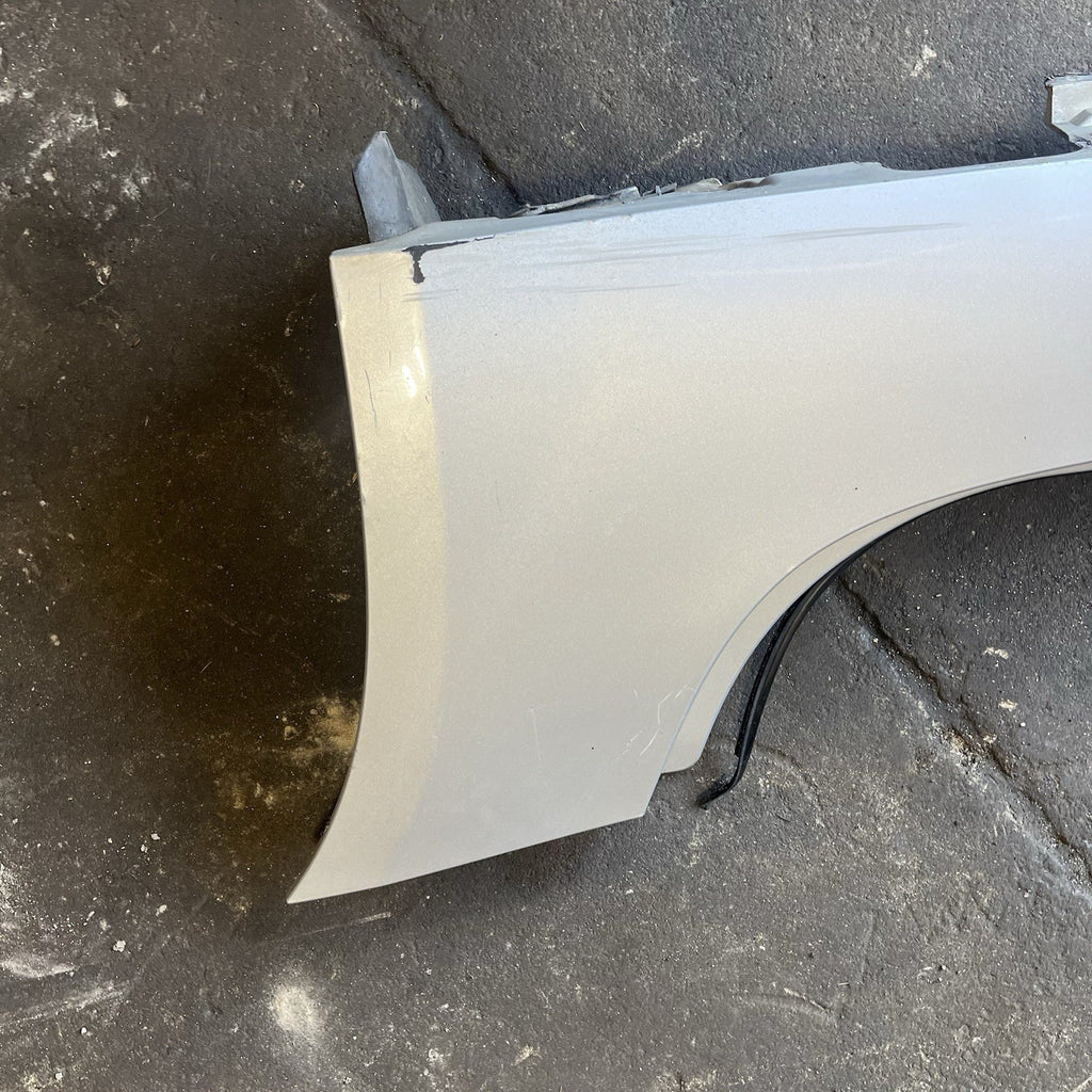 ☑️ 03-08 BMW E85 Z4 LEFT SIDE SKIRT ROCKER PANEL MOLDING TITAN SILVER OEM