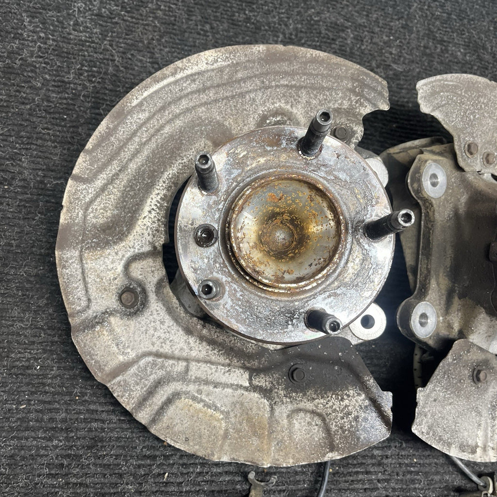 ☑️ BMW E88 E82 E90 E92 3 Series Front Spindle Knuckle Wheel Hub Bearing Pair OEM