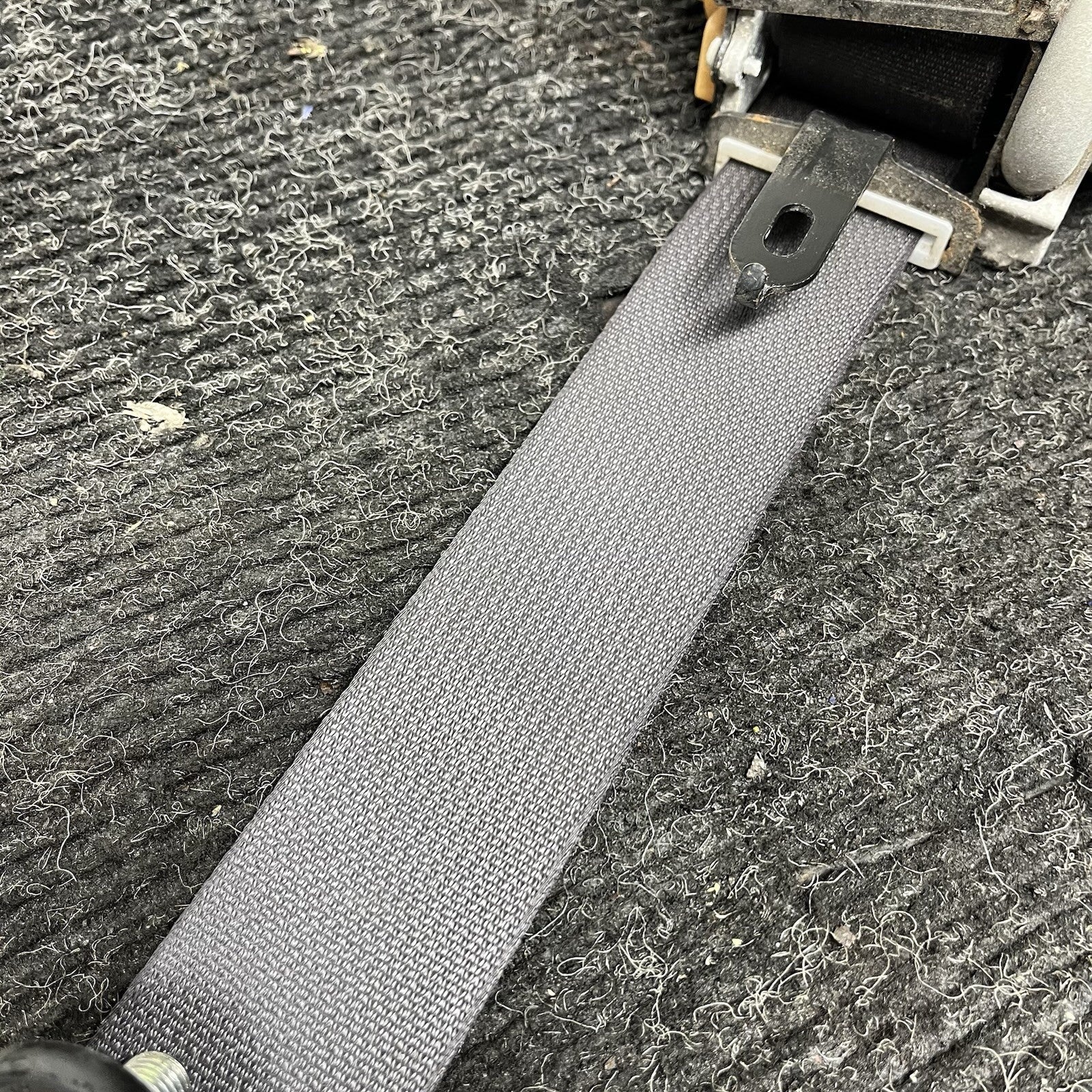 ☑️ Subaru WRX STI Front Right Seat Belt Black Seatbelt Passenger Oem 2011-2014