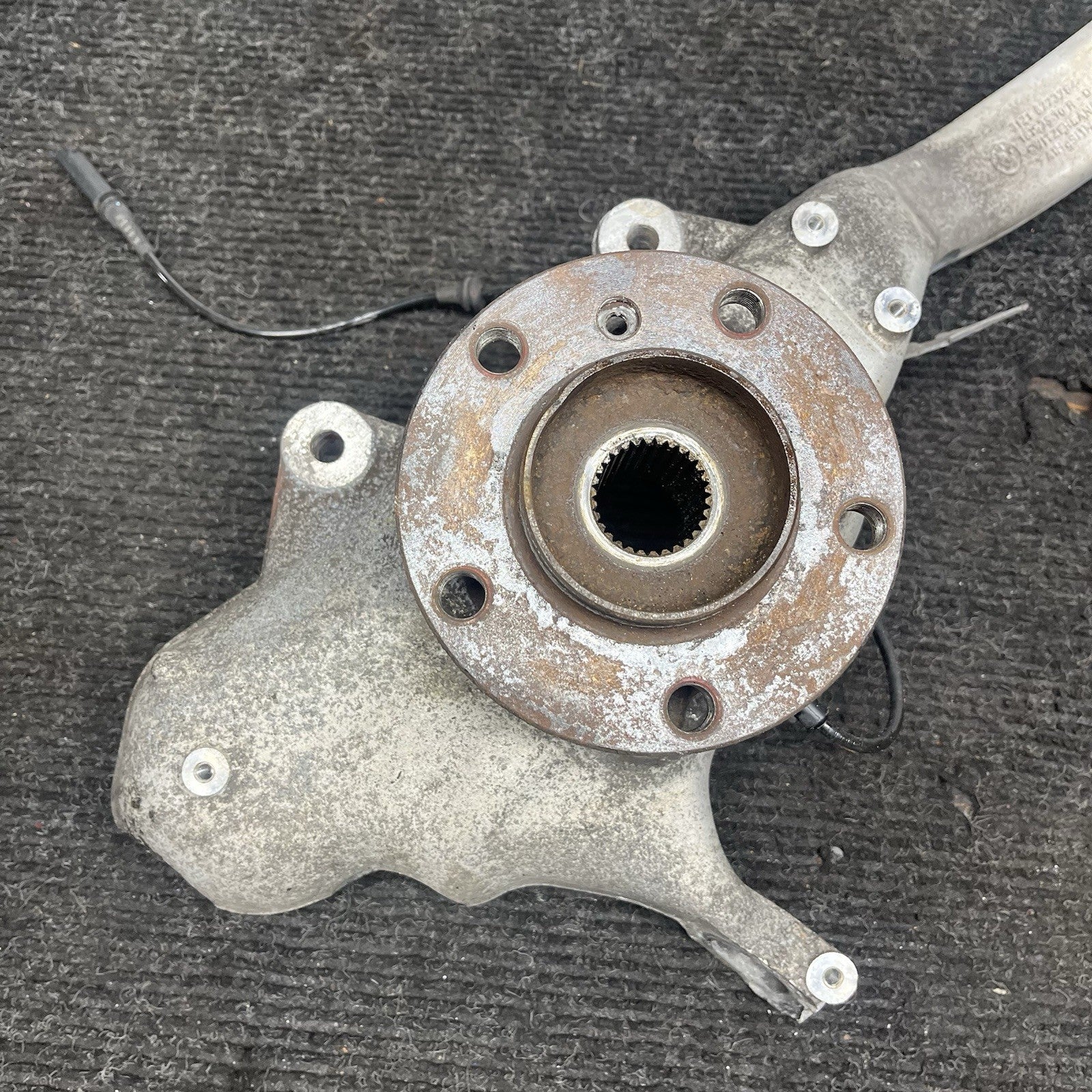☑️ OEM BMW E70 F15 F16 X5 X6 Front Right Passenger Spindle Hub Knuckle Bearing