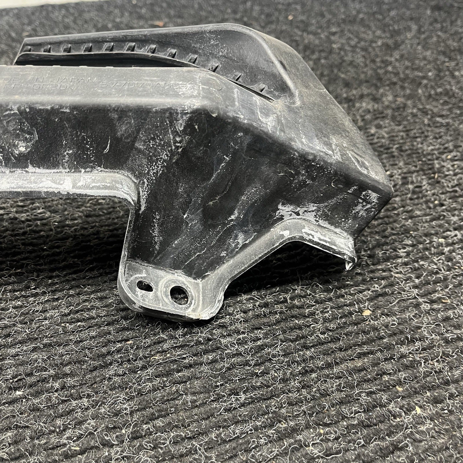 ☑️ 2013 Subaru FRS Passenger FR Headlight Bracket Assembly Trim OEM