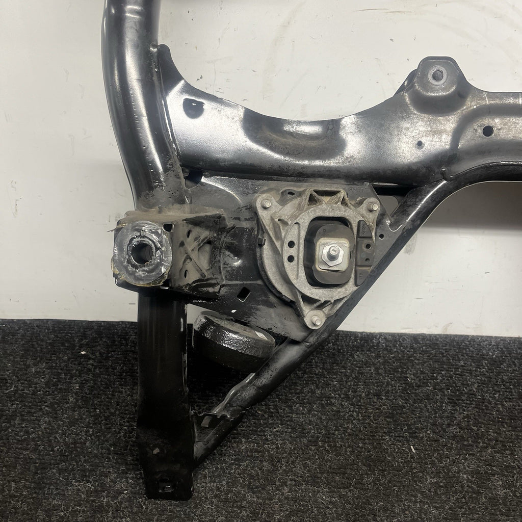 ☑️ 12-18 OEM BMW F22 M235i RWD Front Axle Support Suspension Subframe K-Frame