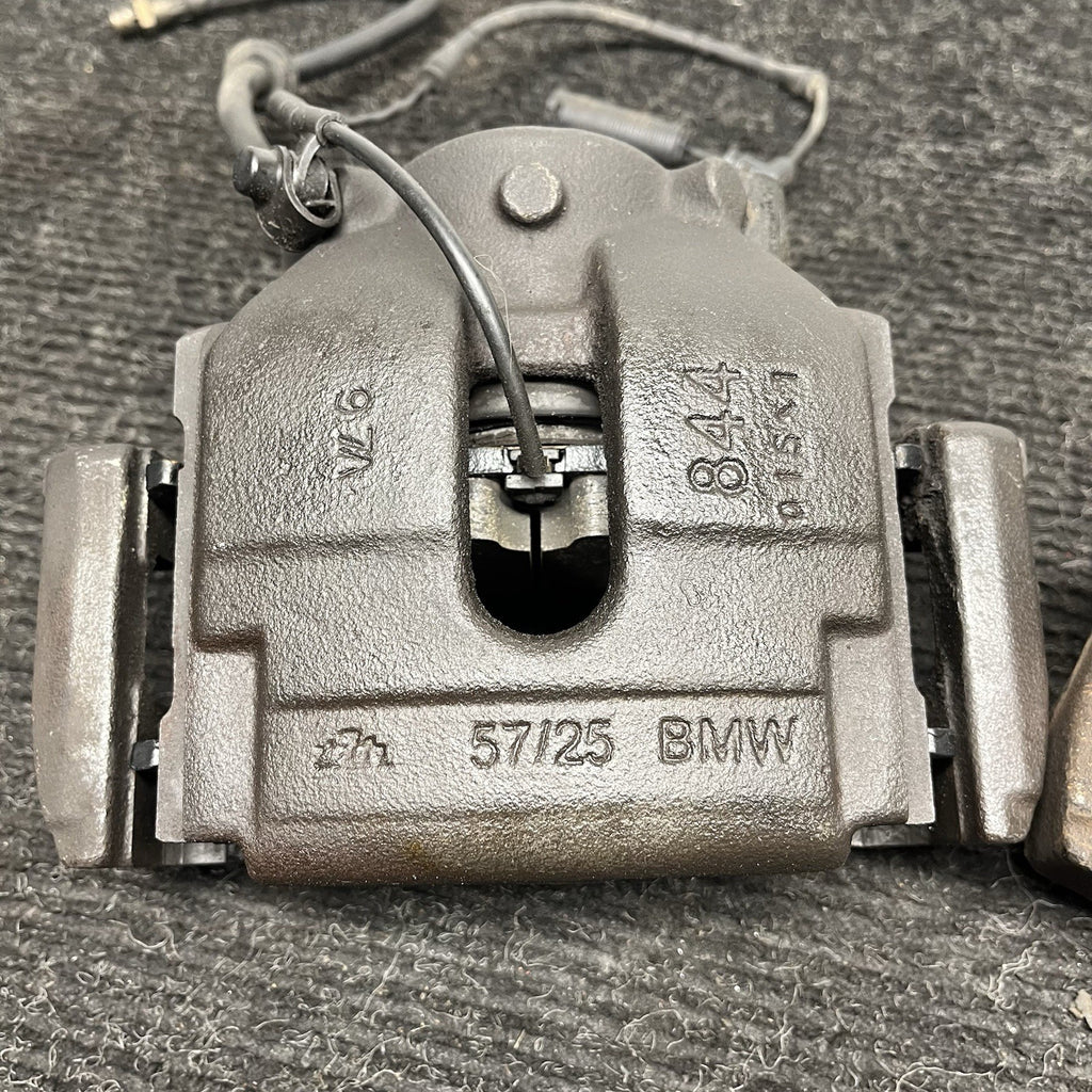 ☑️ 06-08 BMW E85 Z4 N52 3.0si RWD SET OF 2 FRONT LEFT & RIGHT BRAKE CALIPER OEM
