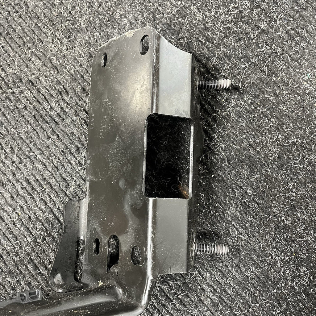 ☑️ 11-13 OEM BMW E92 E93 335is Radiator Support Left Driver Plate Bracket Mount