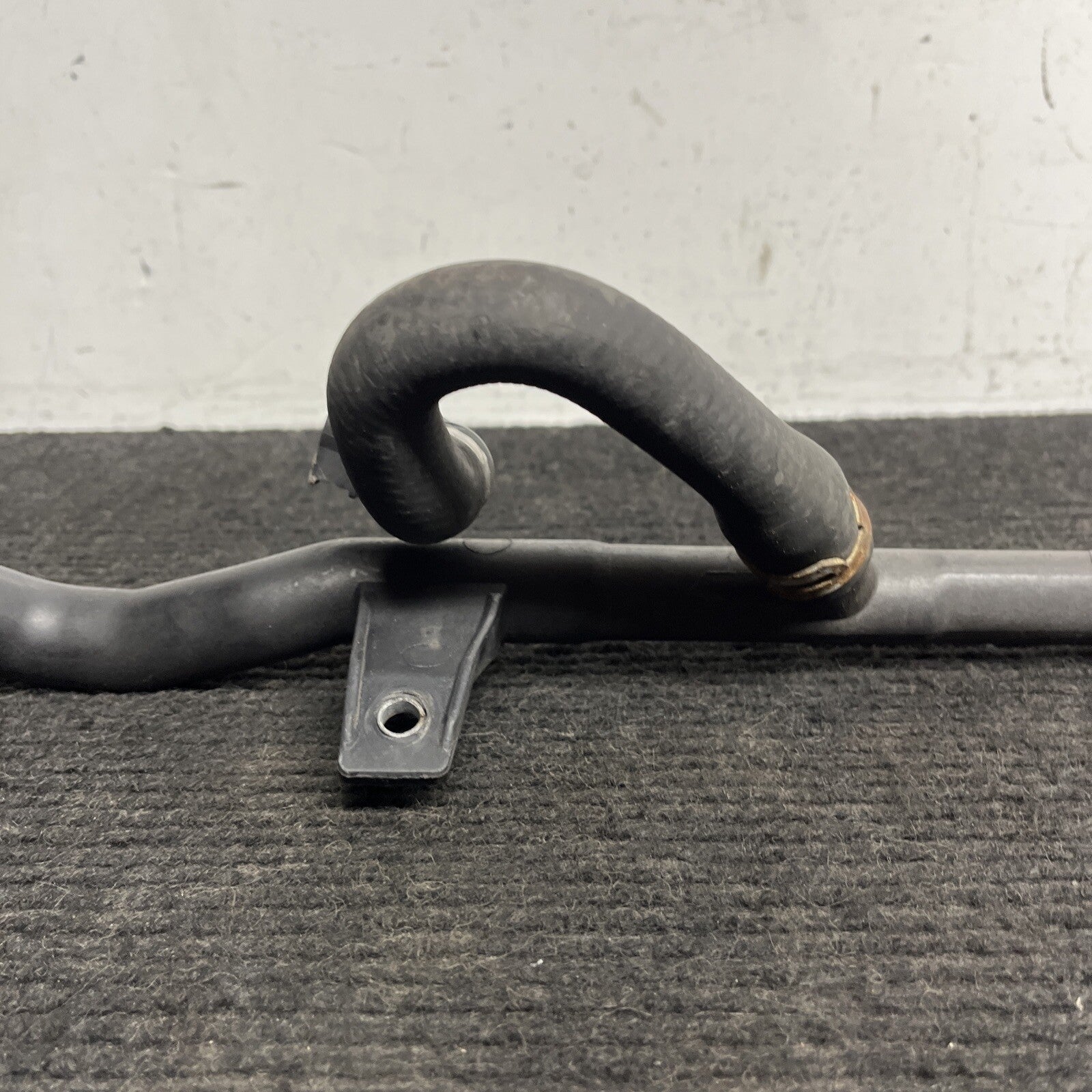 ☑️ 09-16 OEM BMW E89 Z4 35i DCT Radiator N54 Engine Coolant Pipe Hose Lower