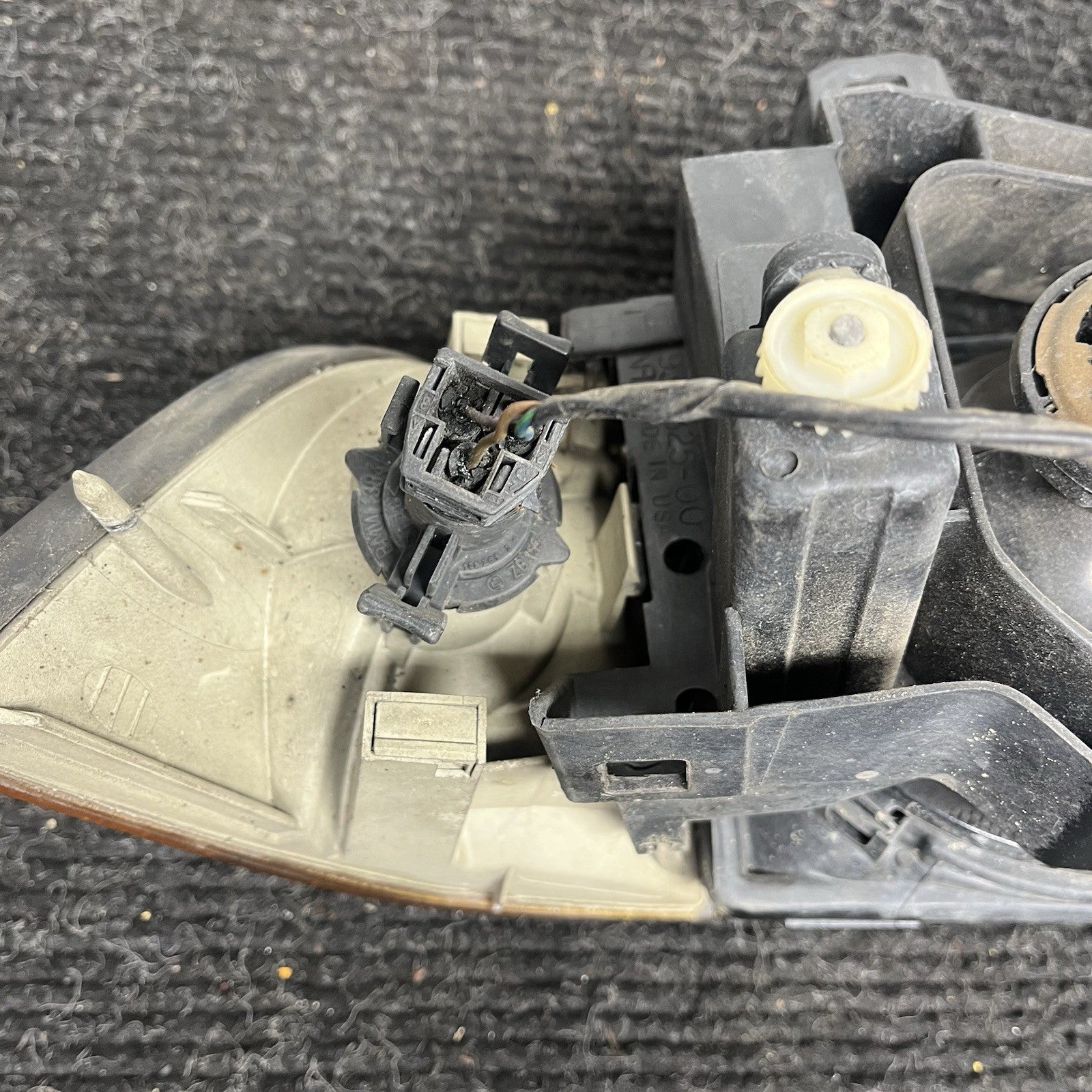☑️ 1992-1999 BMW 328I E36 Convertible Left Driver Side Halogen Headlight OEM