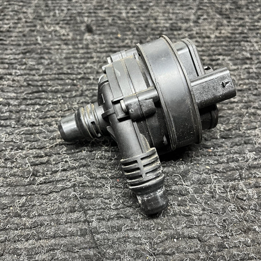 ☑️ OEM BMW G01 G05 G20 G22 G30 G42 G80 G82 G83 M3 M4 Engine Auxiliary Water Pump