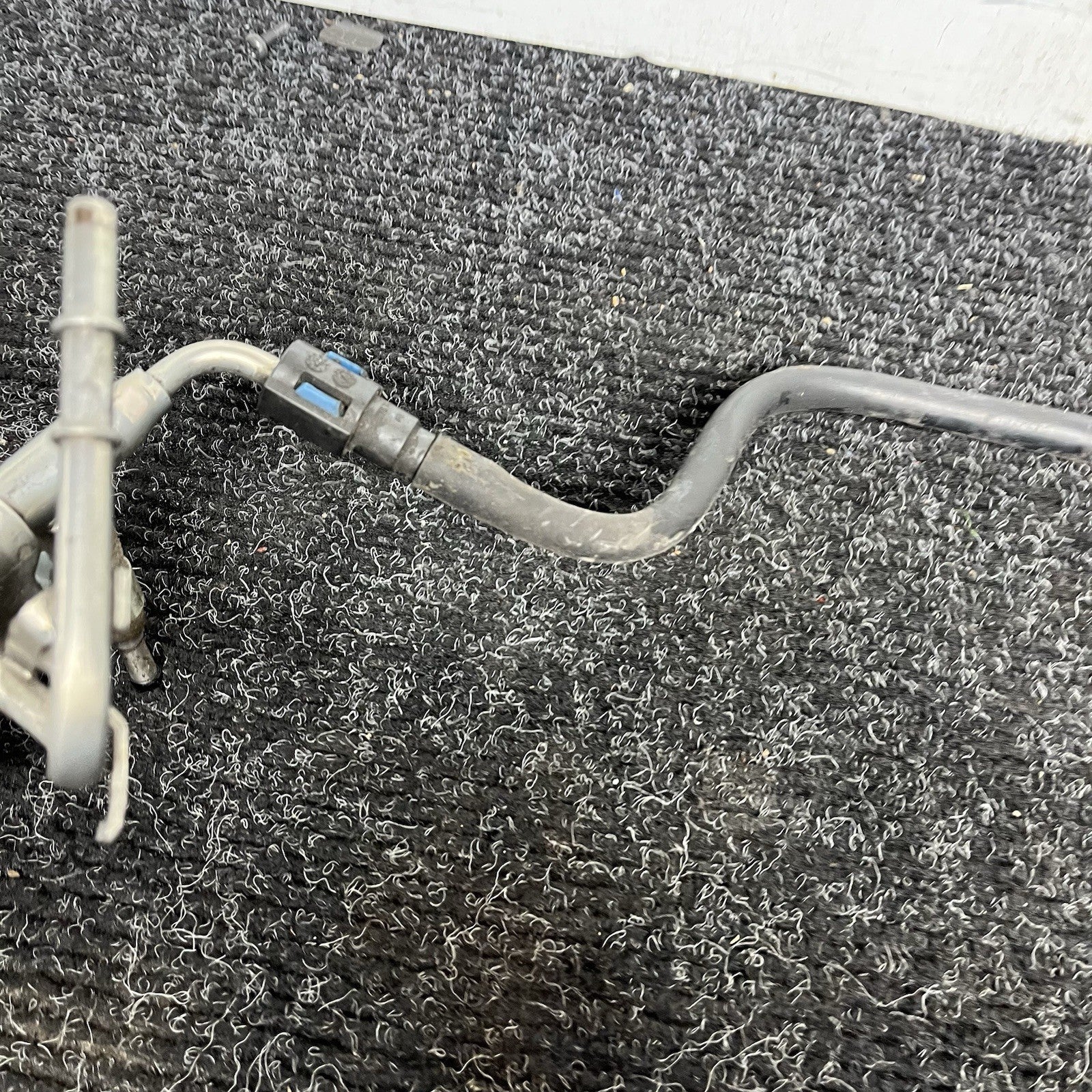 ☑️ Scion FRS Subaru BRZ 86 FA20 Engine Injector Fuel Rails PAIR L&R OEM
