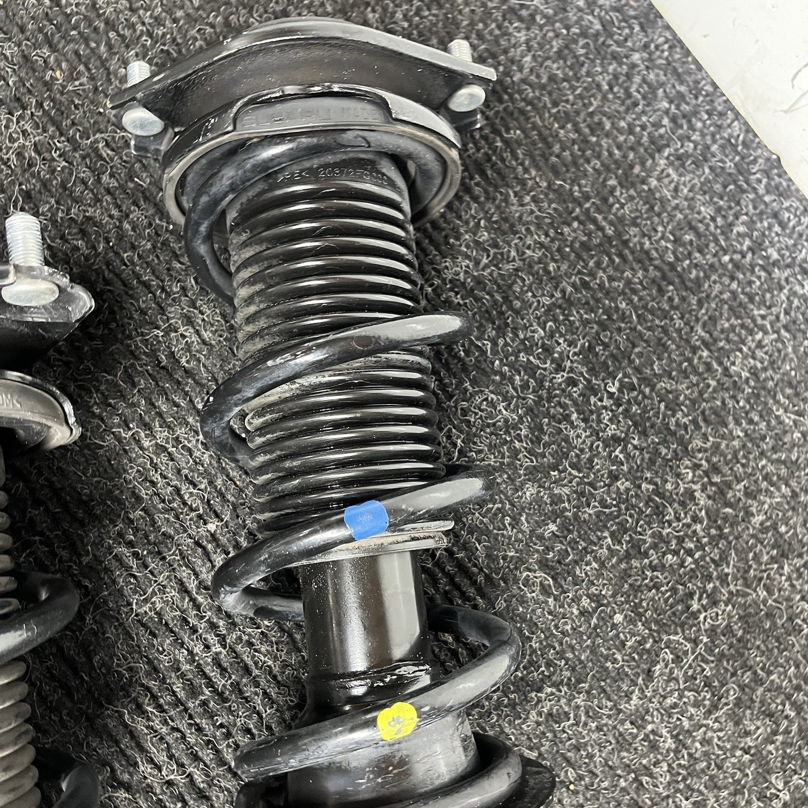 ☑️ OEM Springs & Struts Suspension Subaru BRZ Toyota 86 Scion FRS