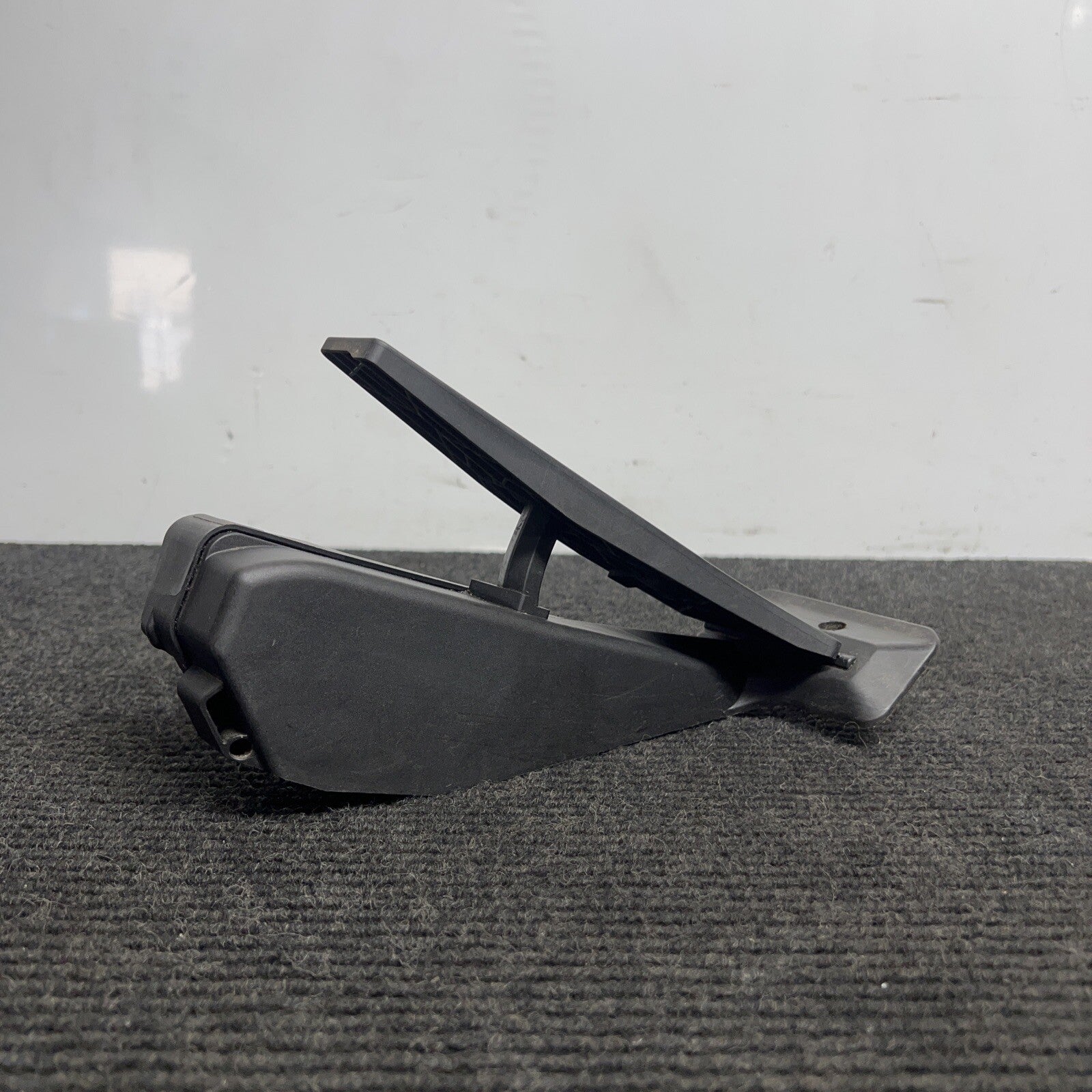 ☑️ Bmw E82 F88 128i 135i Gas Throttle Floor Pedal Lever Module Oem