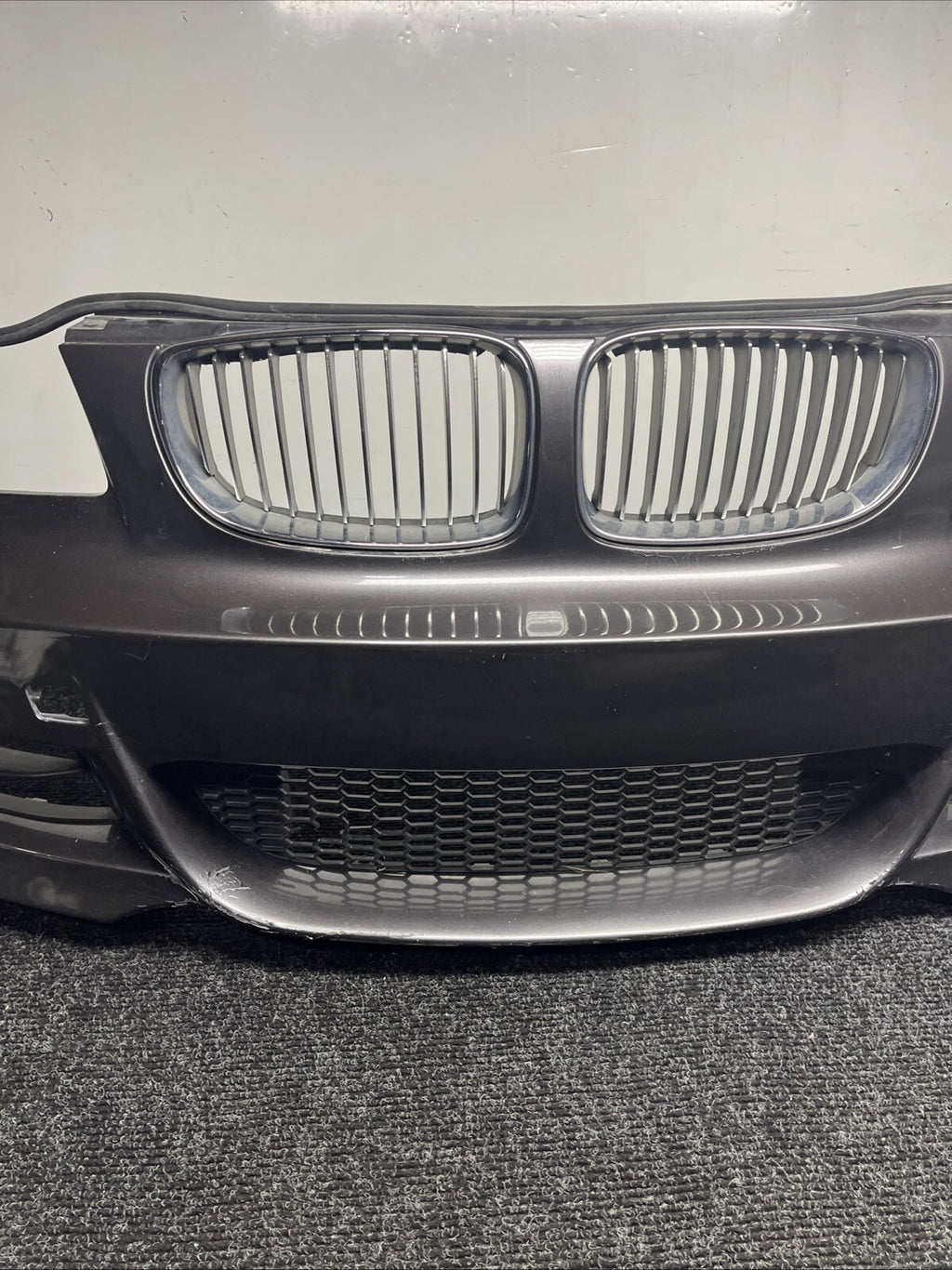 ☑️ 08-13 OEM BMW E82 E88 135 Front Bumper M Sport Sparkling Metallic A22/7 *NOTE