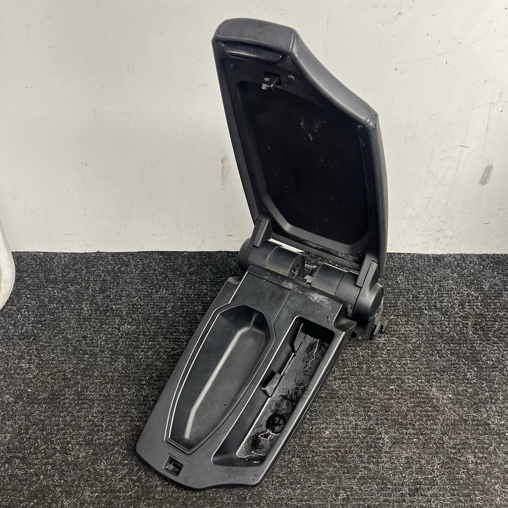 ☑️ 08-13 OEM BMW E88 E82 Center Console Armrest Tray Black Leather