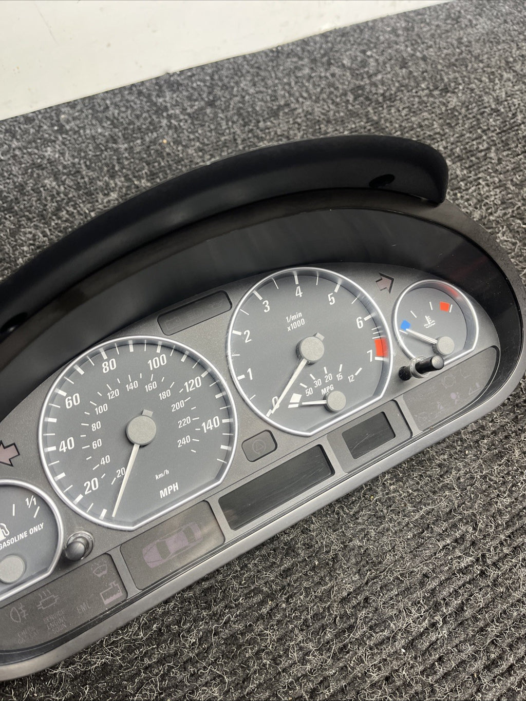 ☑️05-06 BMW E46 330ci ZHP A/T 2 DOOR INSTRUMENT CLUSTER SPEEDOMETER OEM 129K