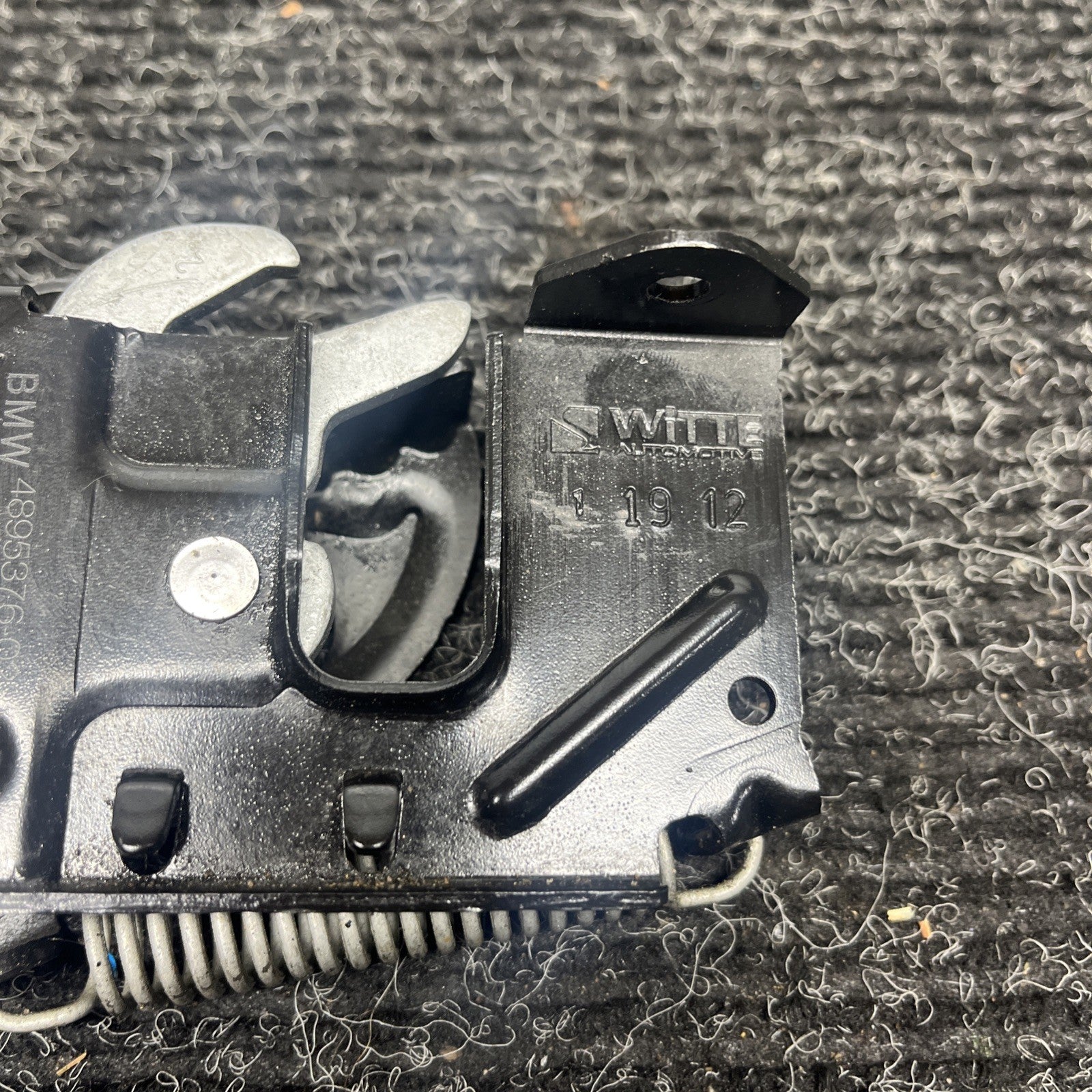 ☑️ 12-16 BMW 3 SERIES F30 BONNET LOCK CATCH MECHANISM RIGHT PASS SIDE 4895376-02
