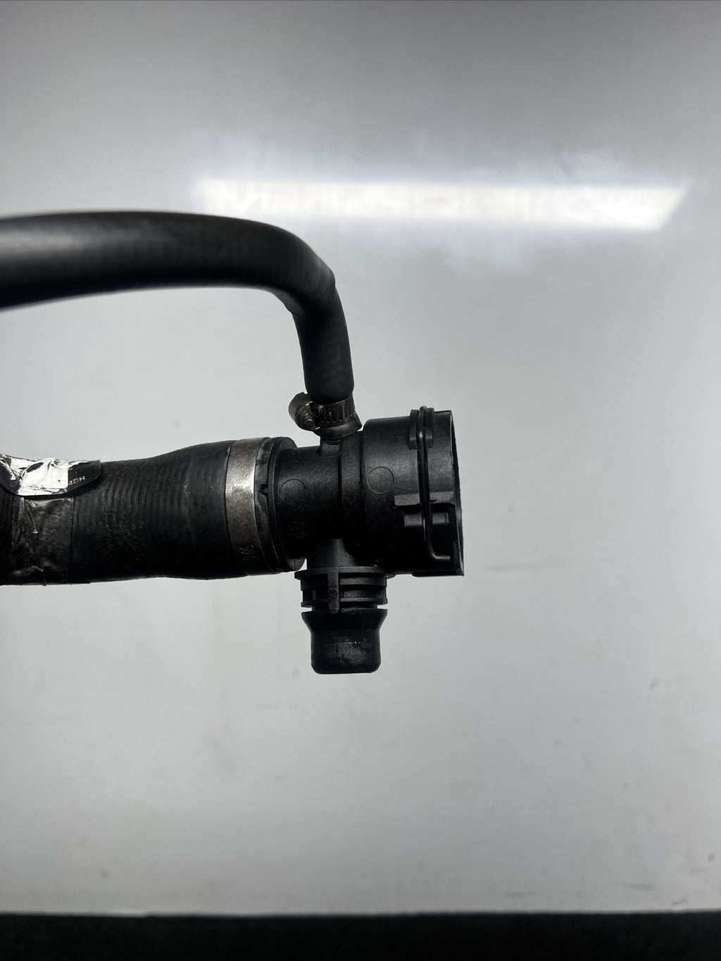 ☑️ BMW 2006-2013 E90 E92 E82 UPPER RADIATOR COOLANT HOSE COOLING LINE OEM