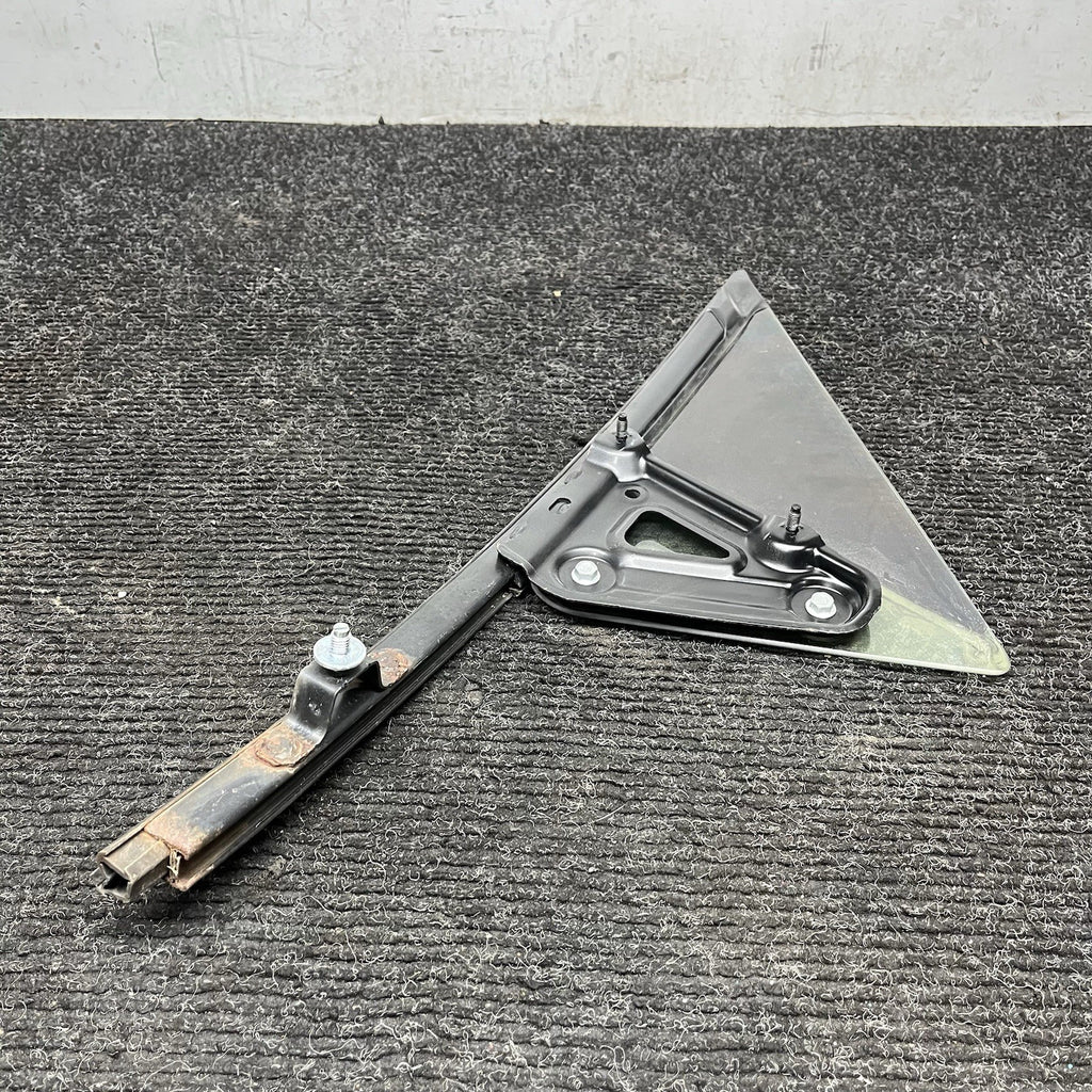 ☑️ 13-20 Scion FRS Subaru BRZ Driver Left Door Corner Glass SU003G0011 OEM