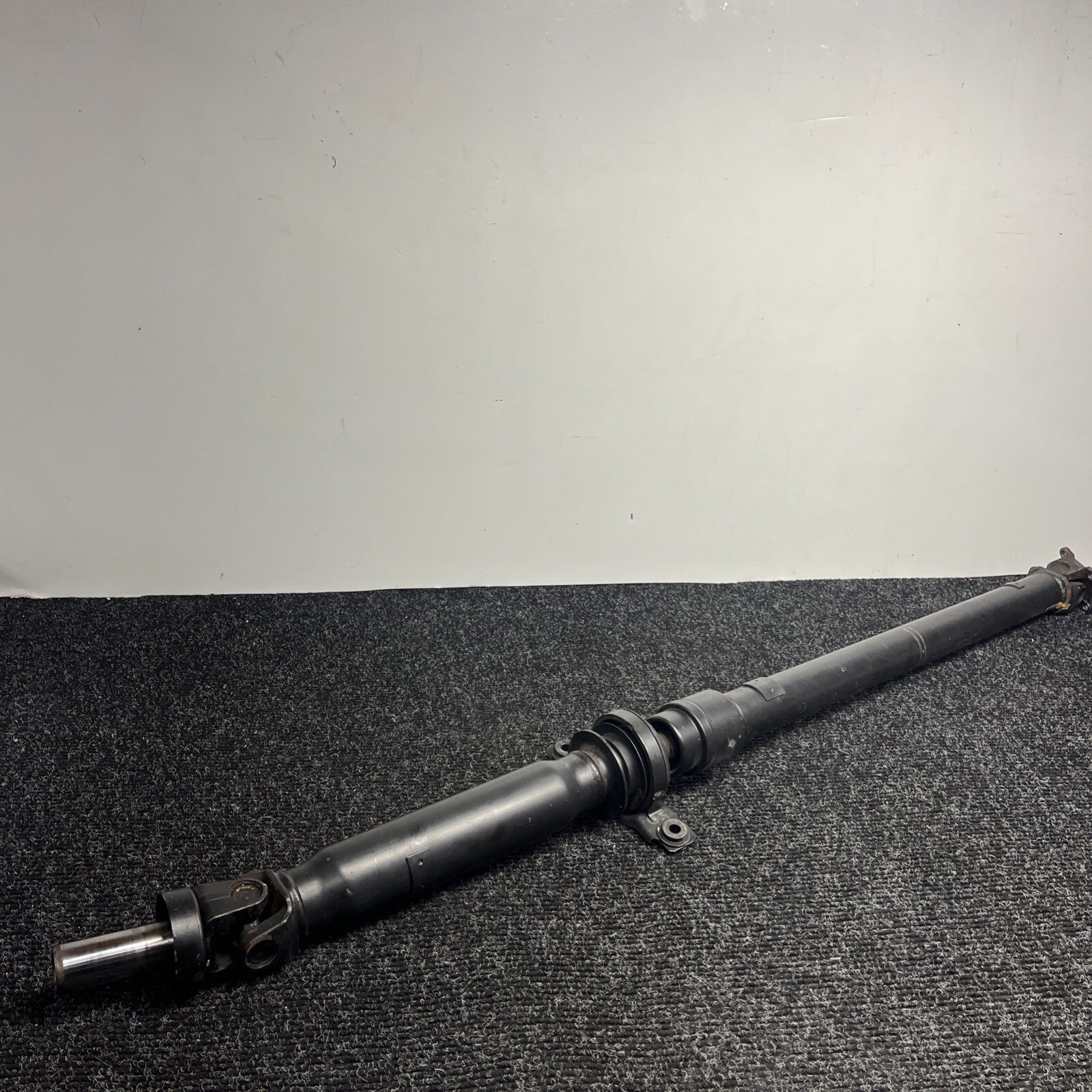 ☑️ 2022-23 Toyota GR86 Subaru BRZ MT Manual Transmission Driveshaft OEM