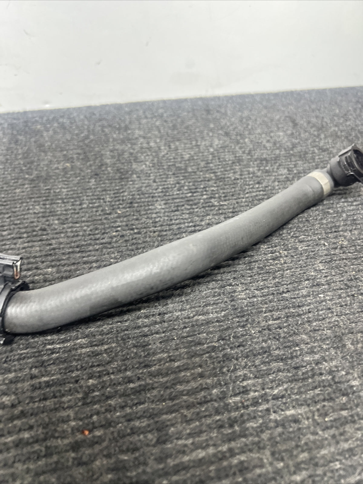 12-16 BMW 228 320 328 428 Engine Cooling System Coolant Hose F22 F23 F30 F32 F36
