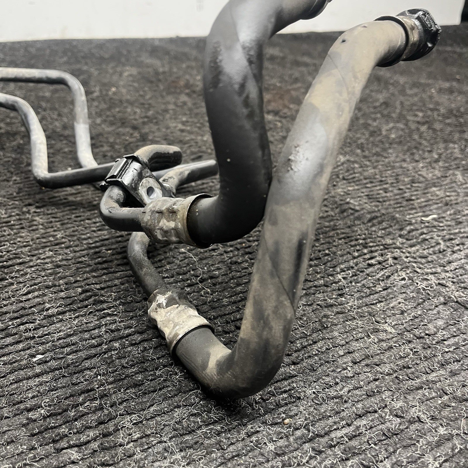 ☑️ 07-13 BMW E82 E88 E90 E92 135I 335I AUTO TRANSMISSION COOLING OIL LINES OEM