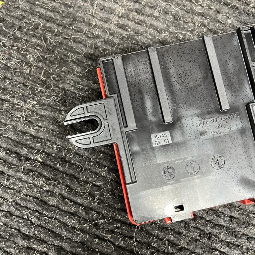 ☑️ BMW F20 F22 F30 F32 Power Distribution Fuse Box OEM 922775204