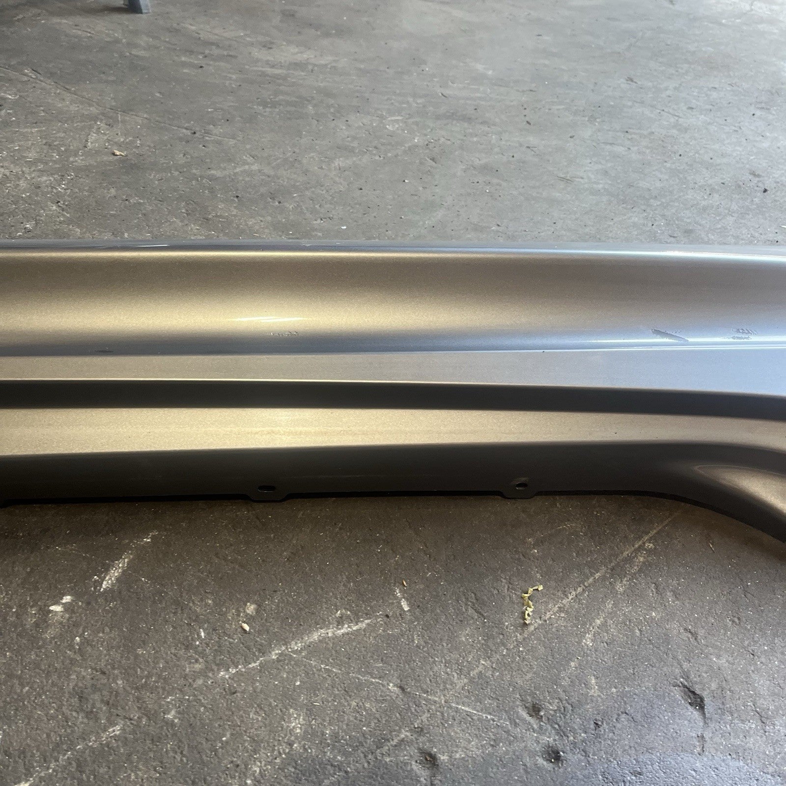 ☑️ 07-13 OEM BMW E92 E93 M3 Right Passenger Side Skirt Rocker Panel Space Gray