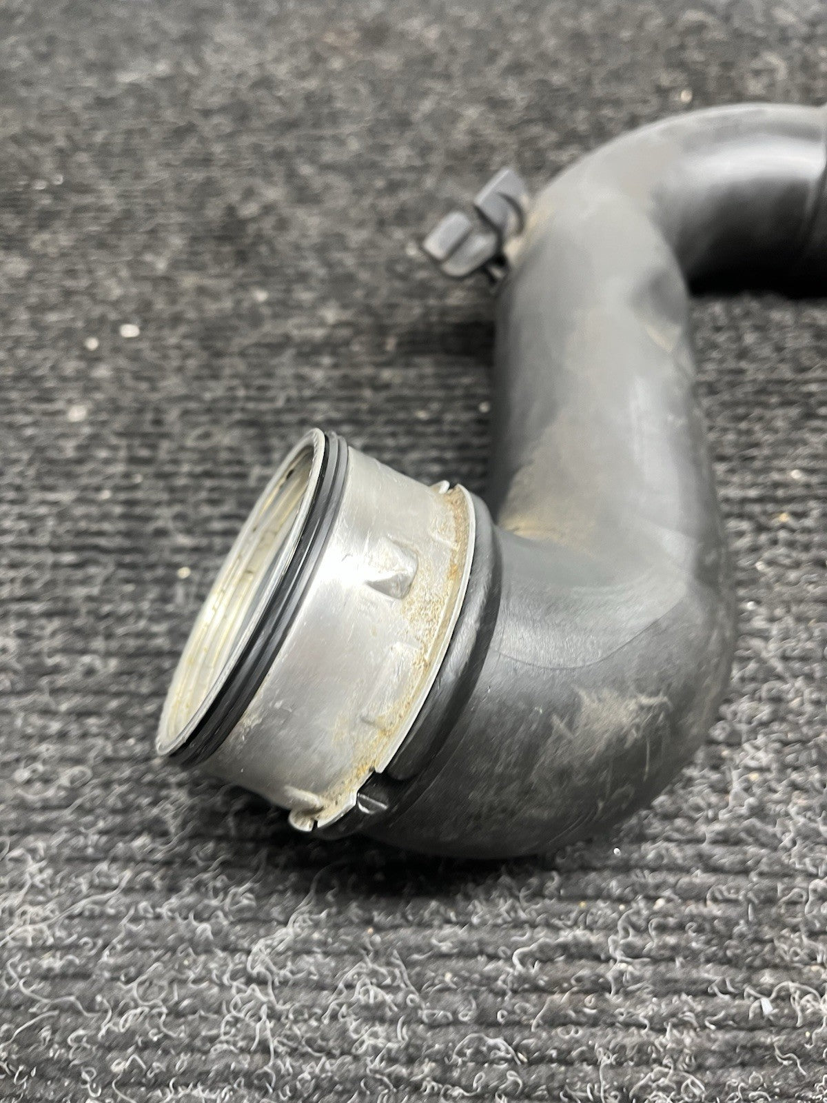 ☑️ 07-13 Bmw E82 E90 E92 135I 335I Intercooler Charge Pipe Intake Pipe Tube Oem