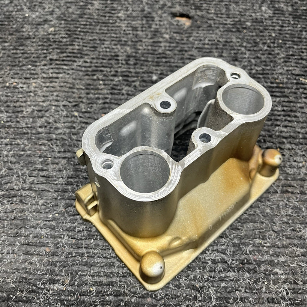 ☑️ OEM BMW E82 E92 F30 F32 F80 F82 Engine N55 S55 Spark Plug Housing Recess