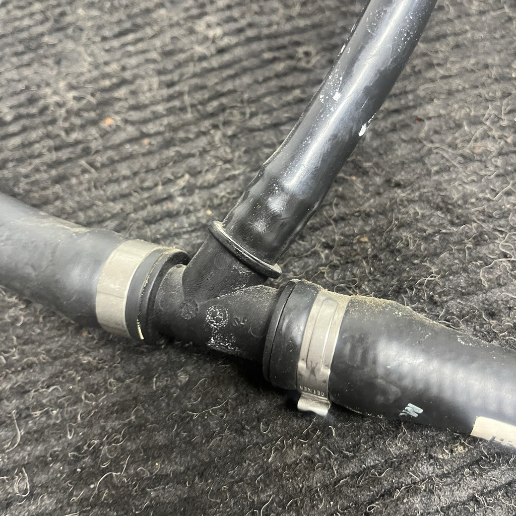☑️ 2019-2021 BMW 230I F23 2.0L ENGINE WATER COOLING COOLANT HOSE TUBE PIPE OEM