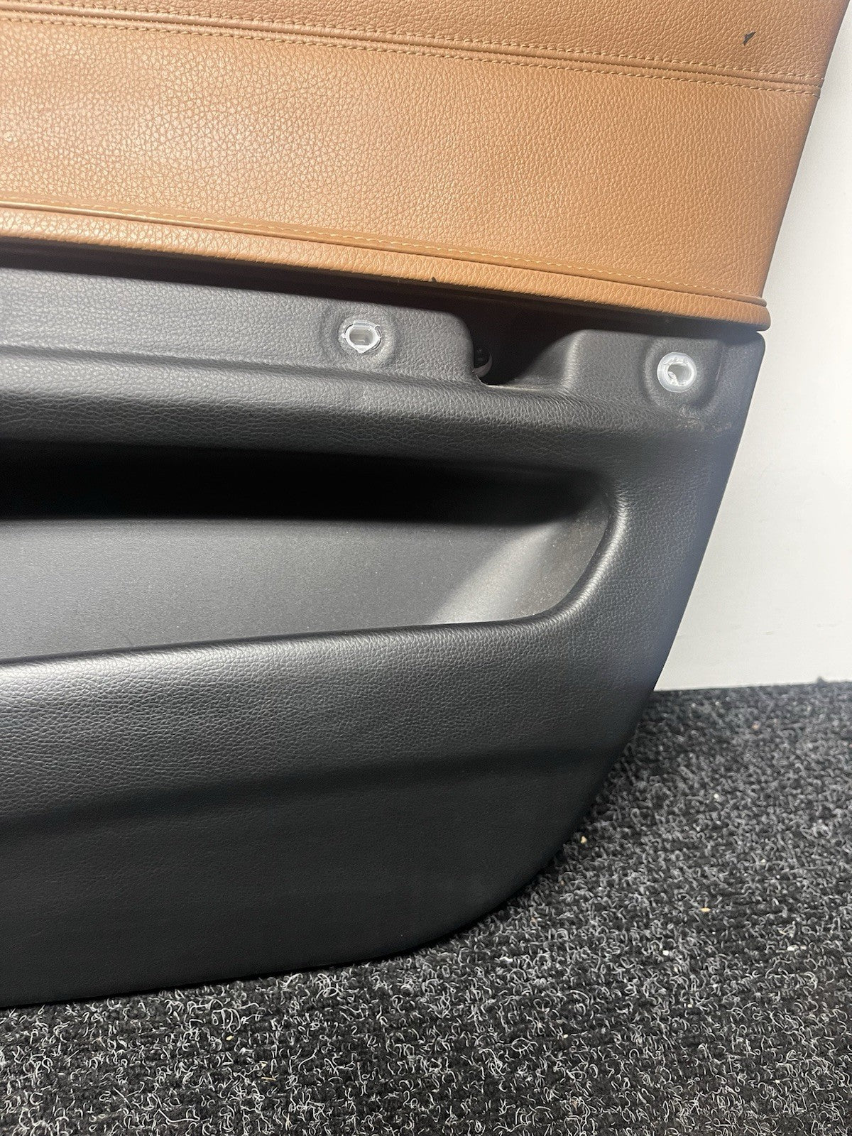 ☑️ 07-13 BMW E92 E93 3 Series Right Passenger Side Door Panel Card Brown OEM