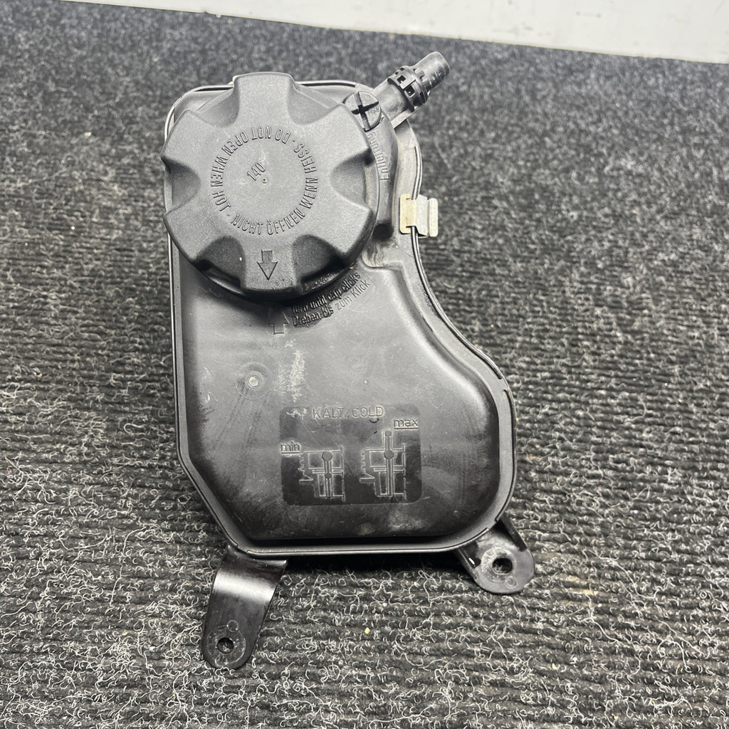 ☑️ 06-13 BMW E82 E88 E90 E92 E93 Radiator Expansion Tank Coolant Reservoir OEM
