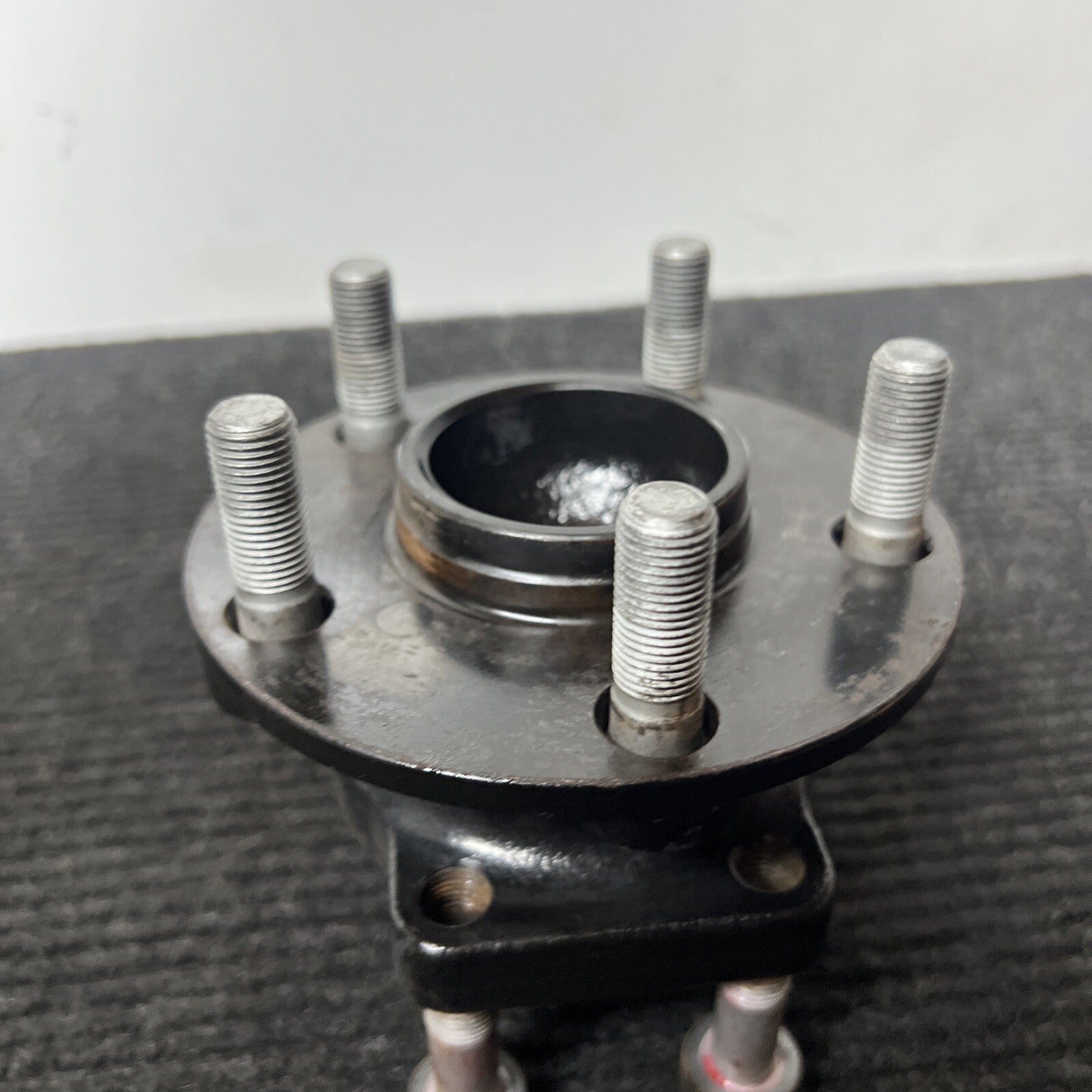 ☑️ Wheel Bearing and Hub Assembly Front CARQUEST 91-556416 Oem Replacement