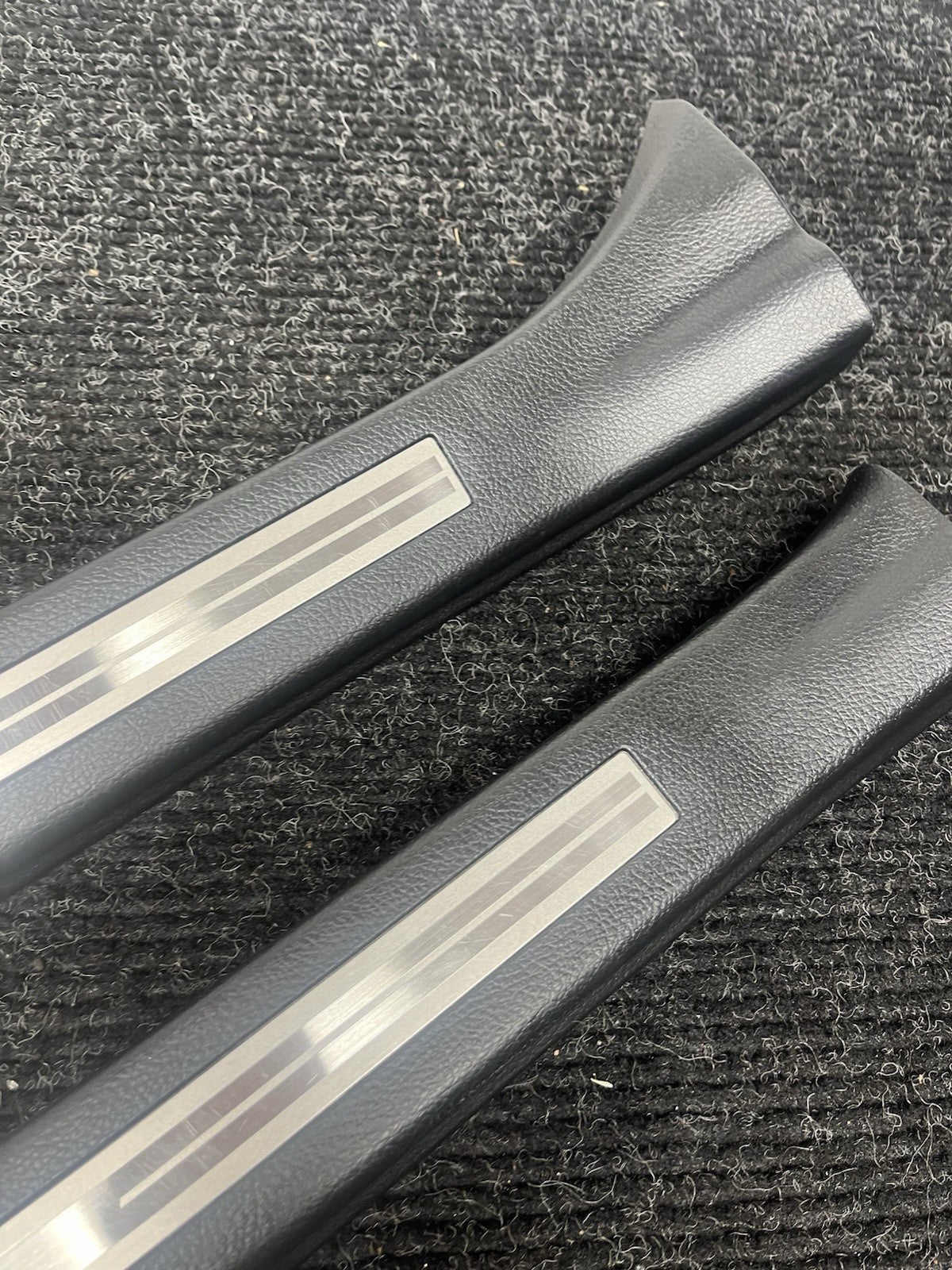 ☑️ 2015-2021 Subaru WRX STI Front Door Sill Trim Set OEM LU85