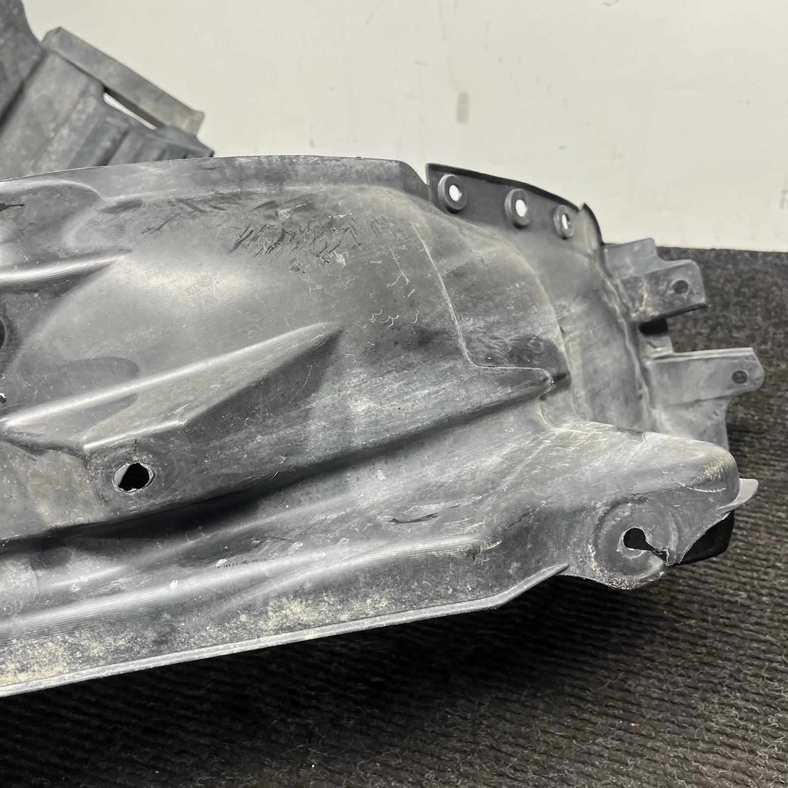 ☑️ 13-20 Subaru BRZ Rear Passenger Side Wheel Arch Liner Splash Guard 59122CA001