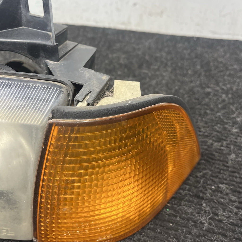 ☑️ 1992-1999 BMW 328I E36 Convertible Left Driver Side Halogen Headlight OEM