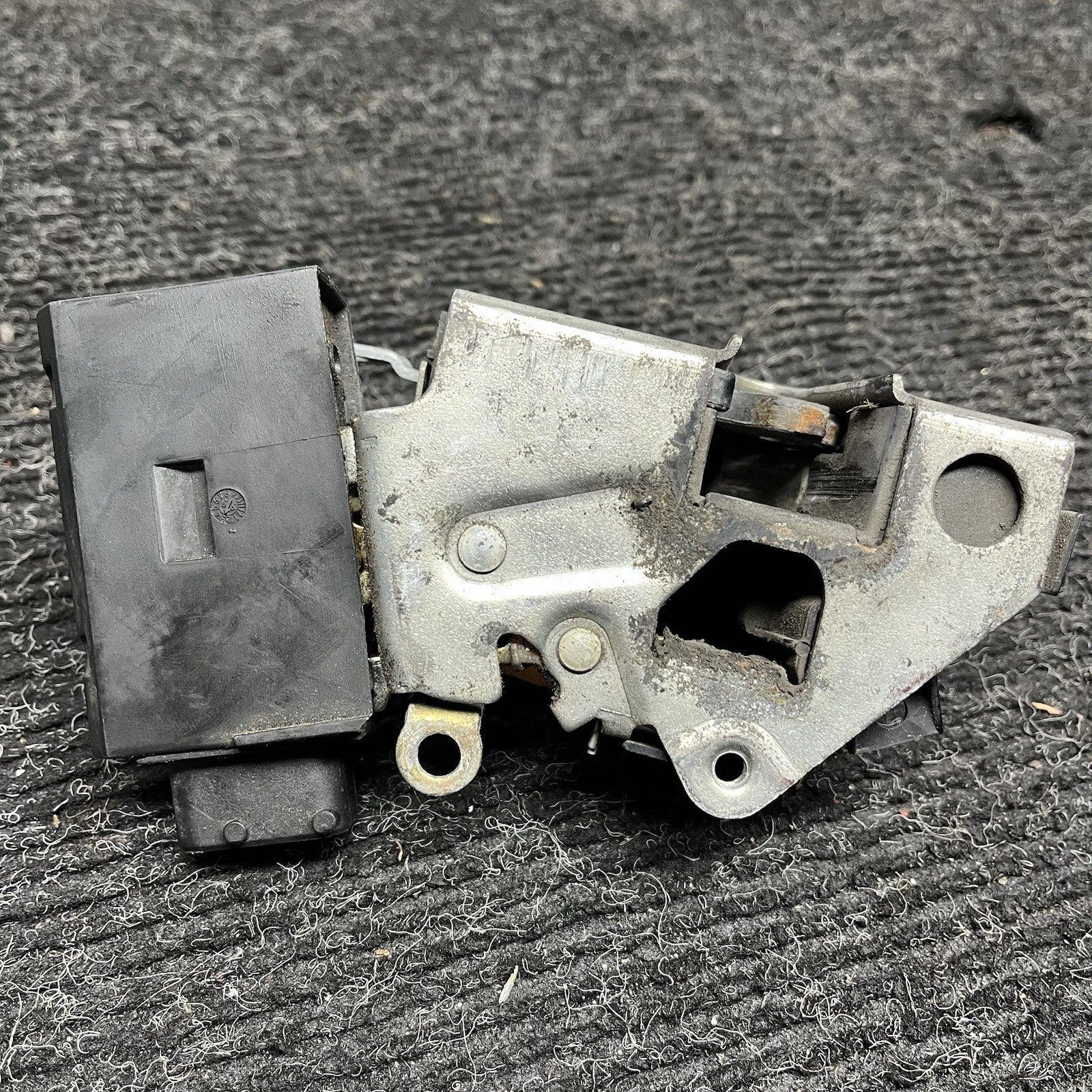 ☑️ 95-99 Bmw E36 3 Series M3 Front Right Door Lock Latch Actuator Drive Oem