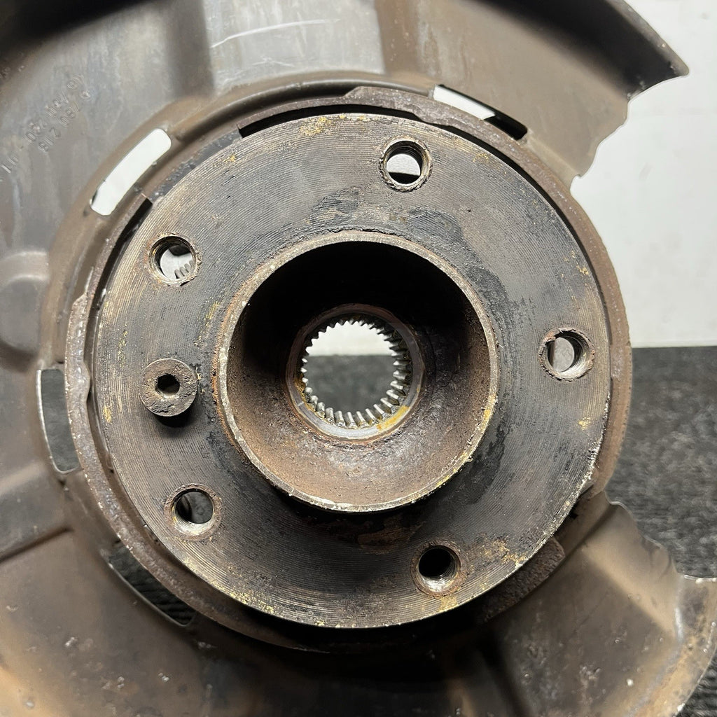☑️ 07-13 BMW E82 E88 E90 E92 E93 Rear Passenger Hub Spindle Bearing Knuckle OEM